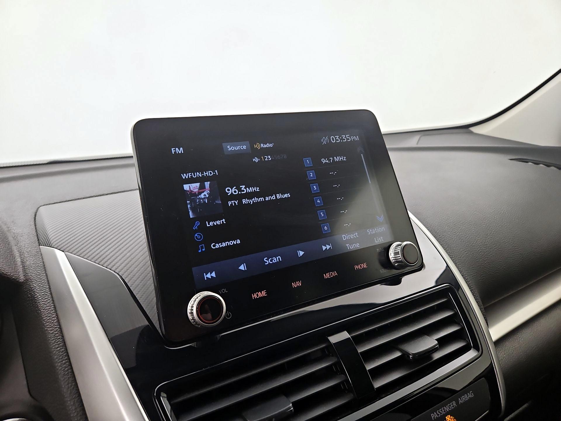 Thumbnail: 2024 Mitsubishi Eclipse Cross - 16