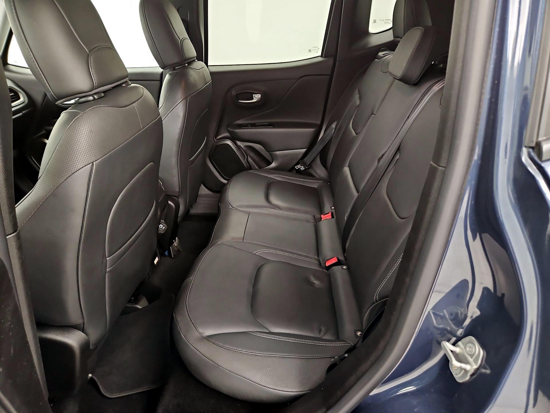 Thumbnail: 2021 Jeep Renegade - 19