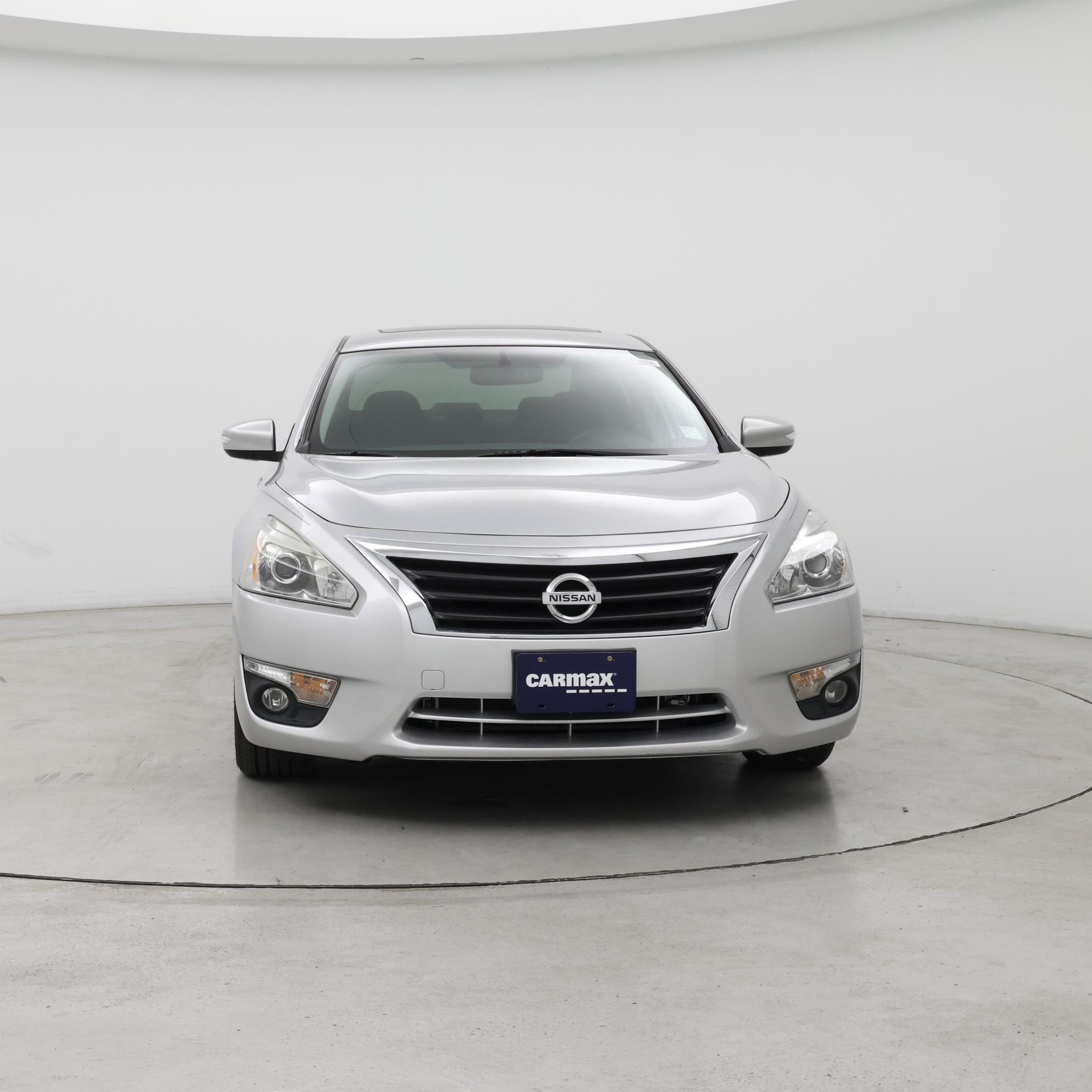 Thumbnail: 2015 Nissan Altima - 5