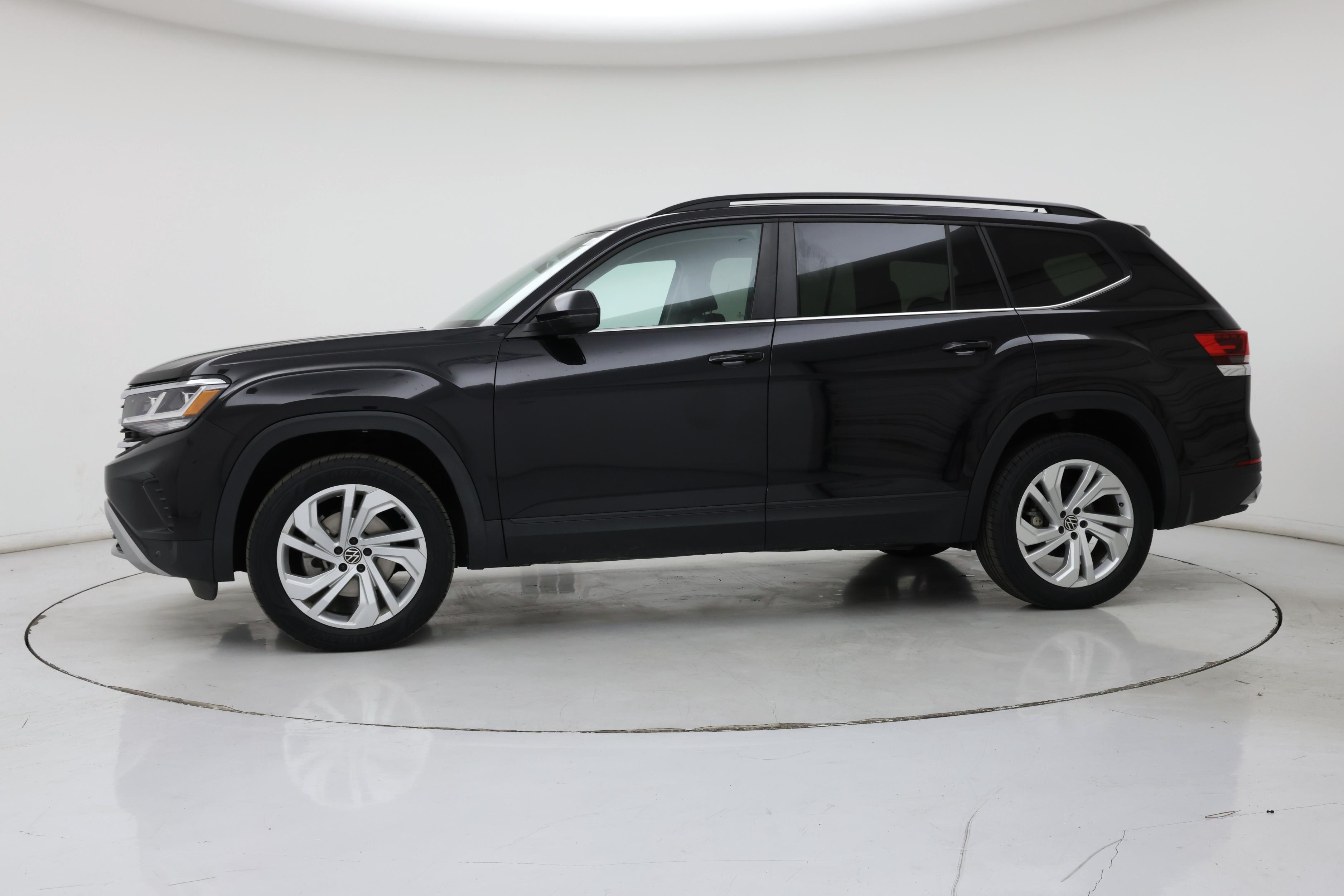 Thumbnail: 2022 Volkswagen Atlas - 3