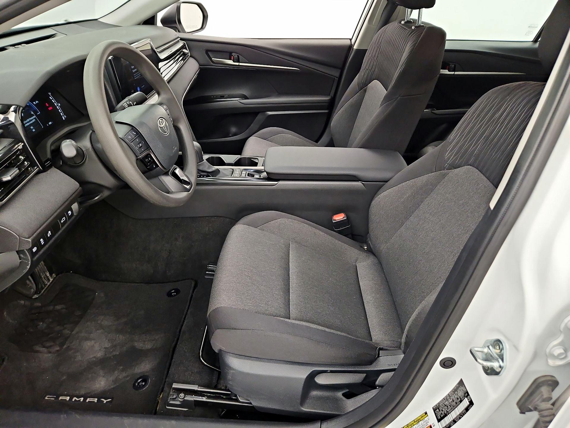 Thumbnail: 2025 Toyota Camry - 11