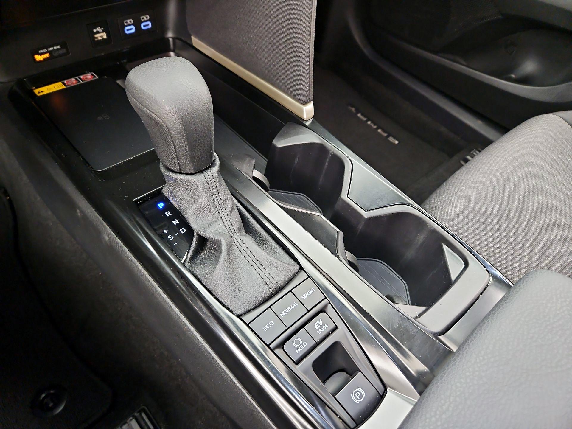 Thumbnail: 2025 Toyota Camry - 17