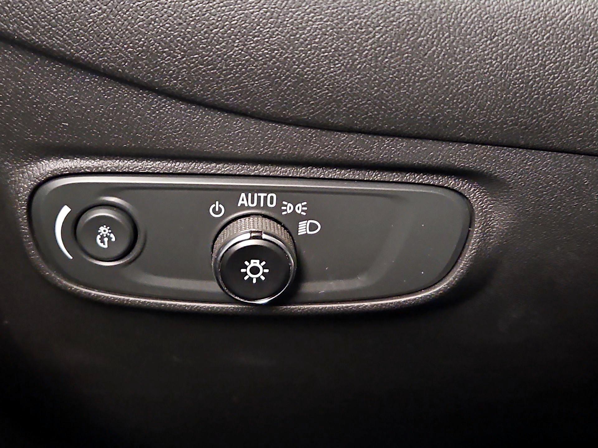 Thumbnail: 2024 Chevrolet Equinox - 13