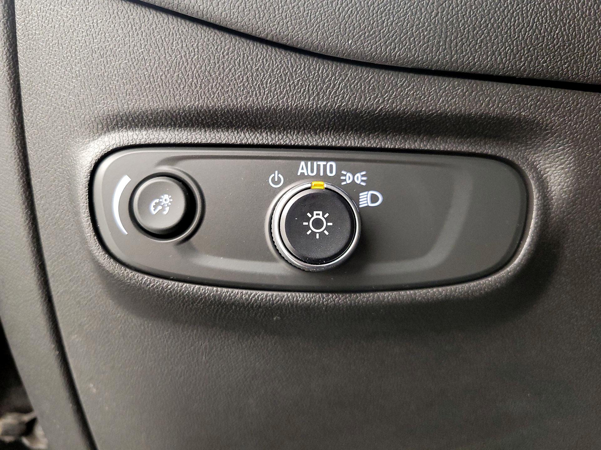 Thumbnail: 2024 Chevrolet Equinox - 13