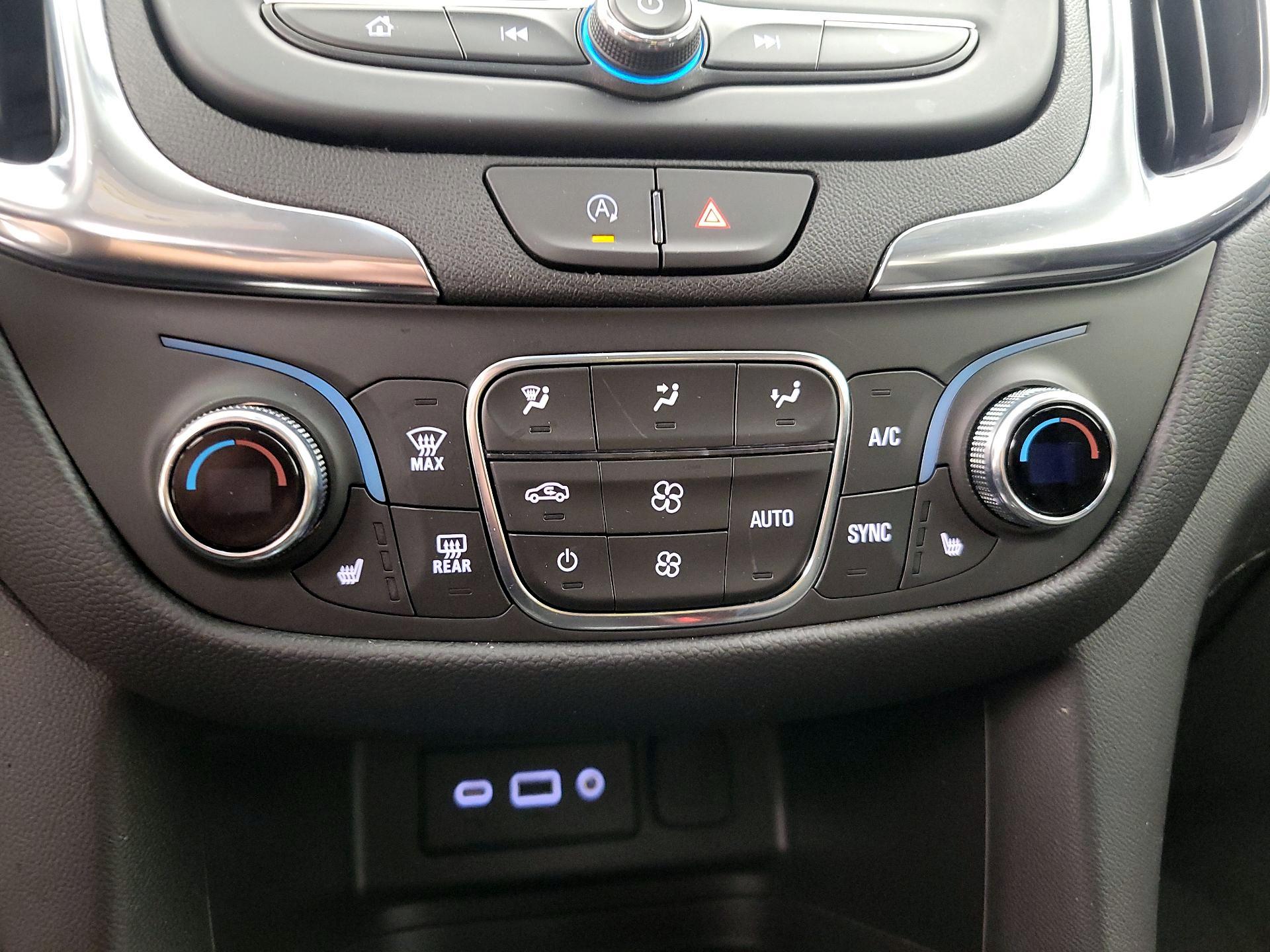 Thumbnail: 2024 Chevrolet Equinox - 16