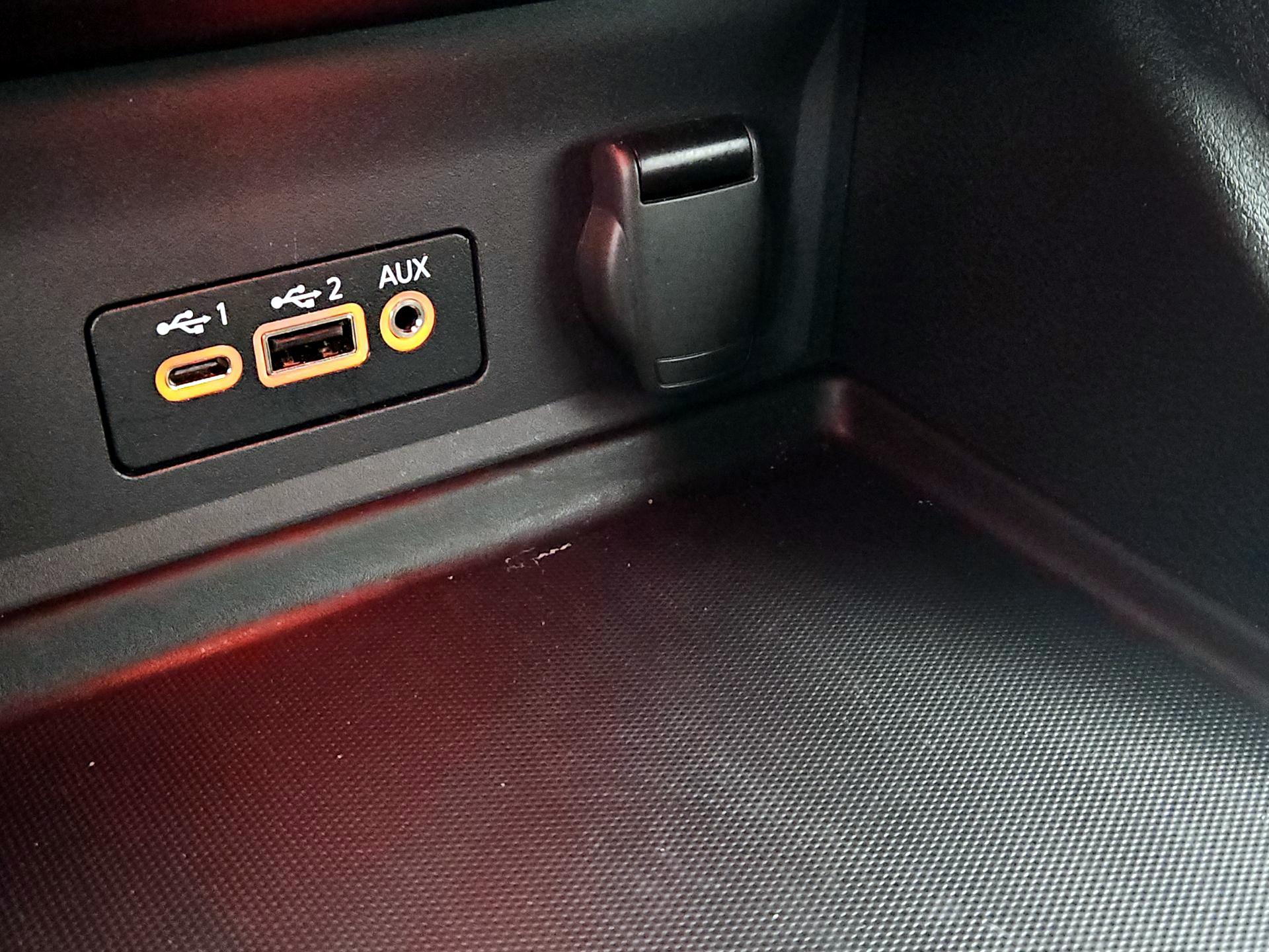 Thumbnail: 2025 Nissan Sentra - 18