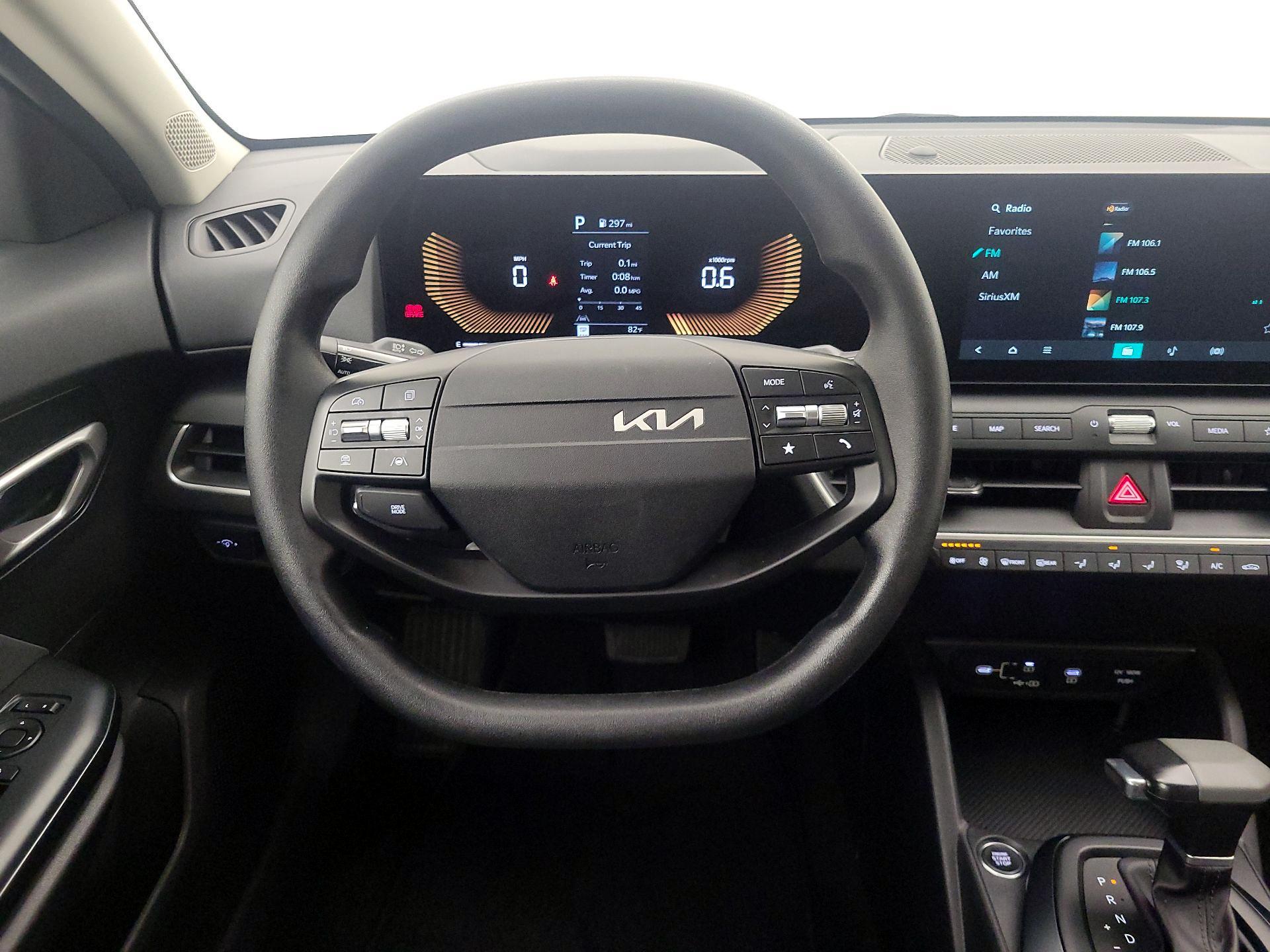 Thumbnail: 2025 Kia K4 - 10