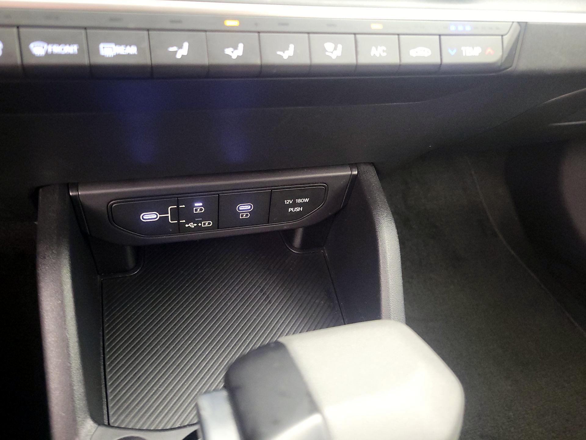 Thumbnail: 2025 Kia K4 - 18