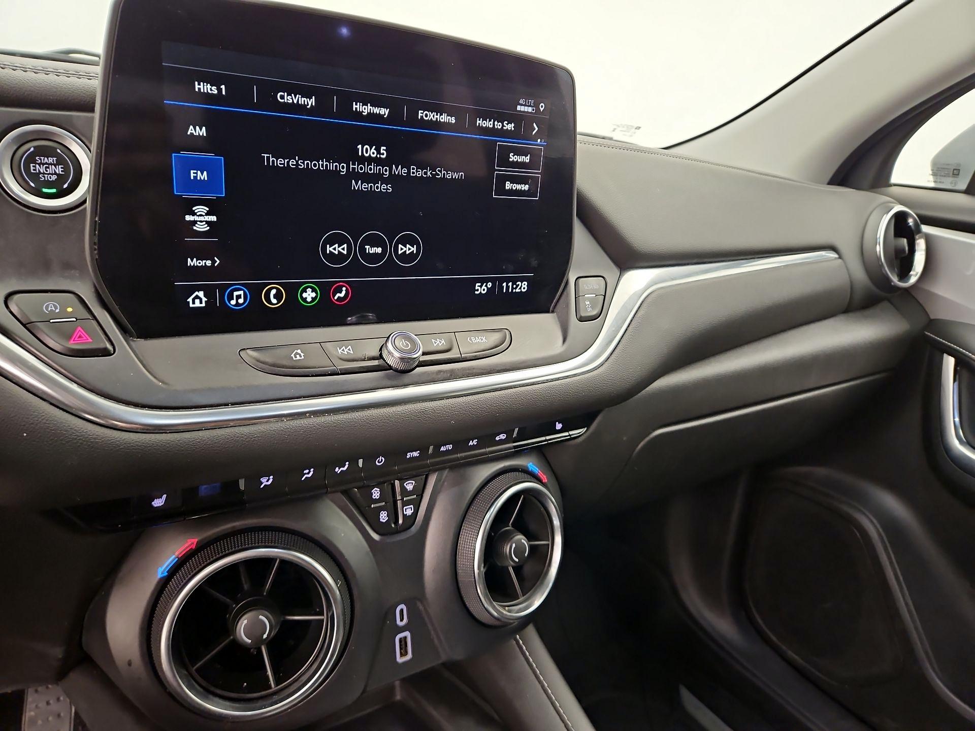 Thumbnail: 2024 Chevrolet Blazer - 15