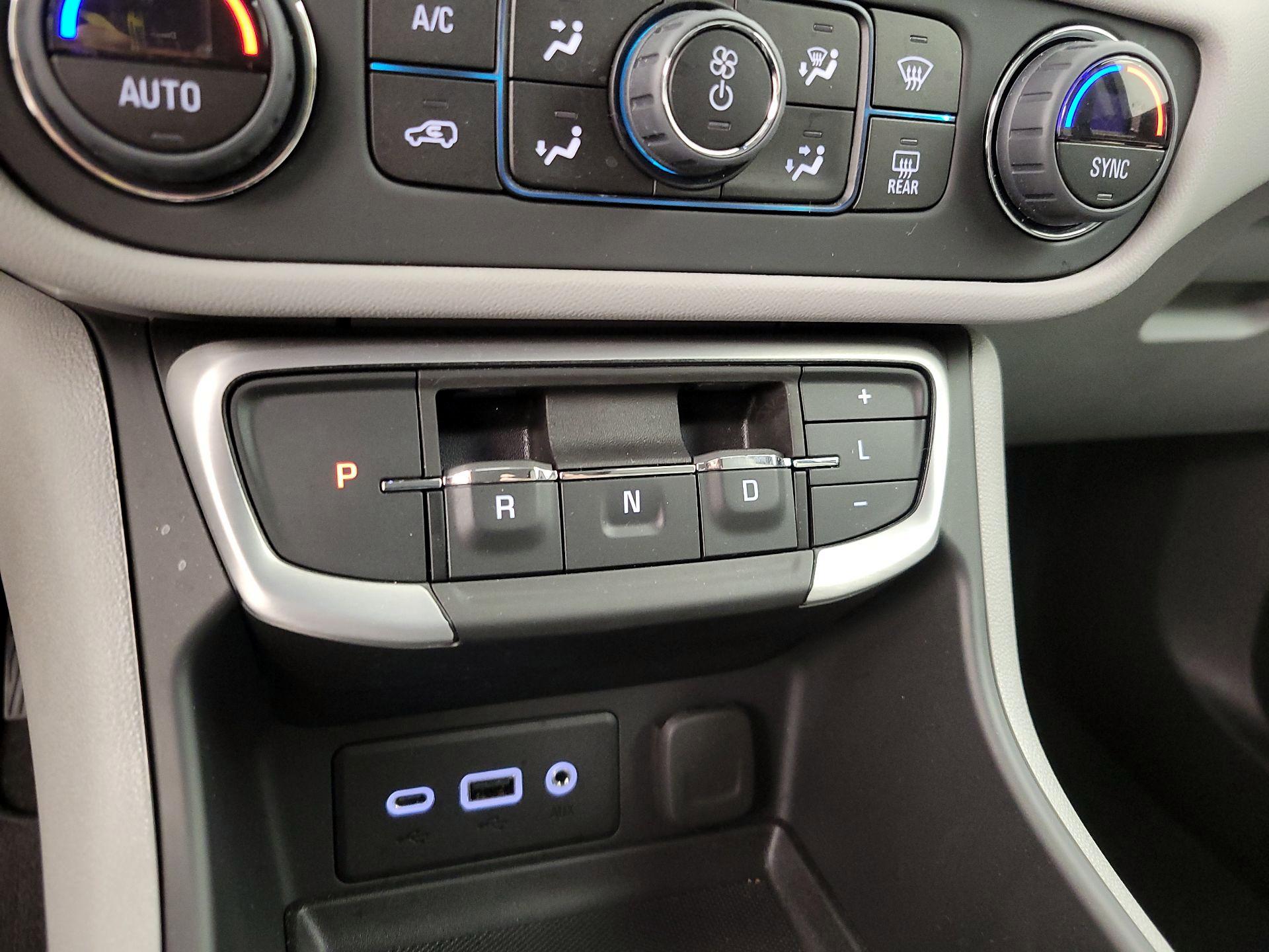 Thumbnail: 2024 GMC Terrain - 17