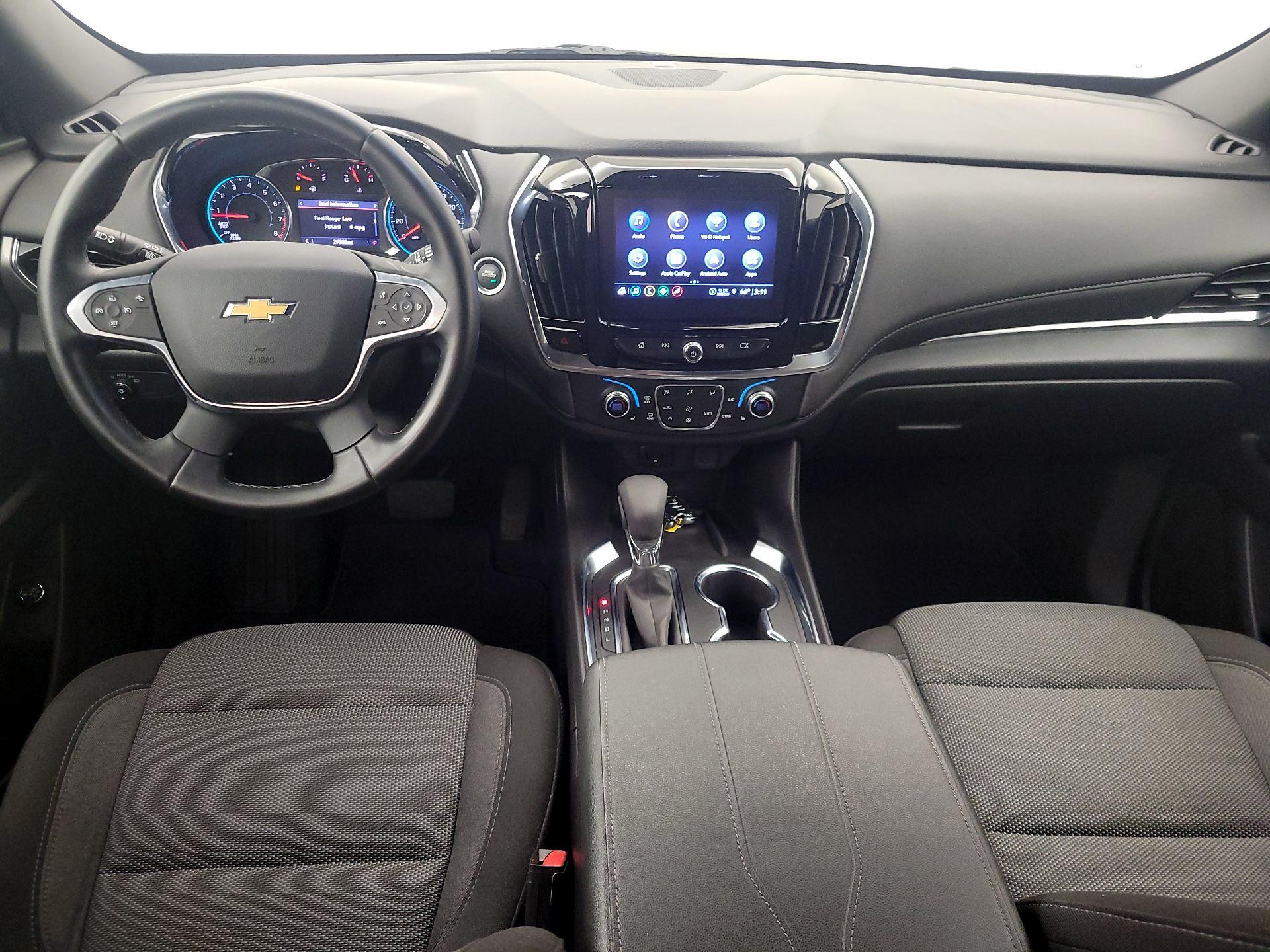 Thumbnail: 2023 Chevrolet Traverse - 9