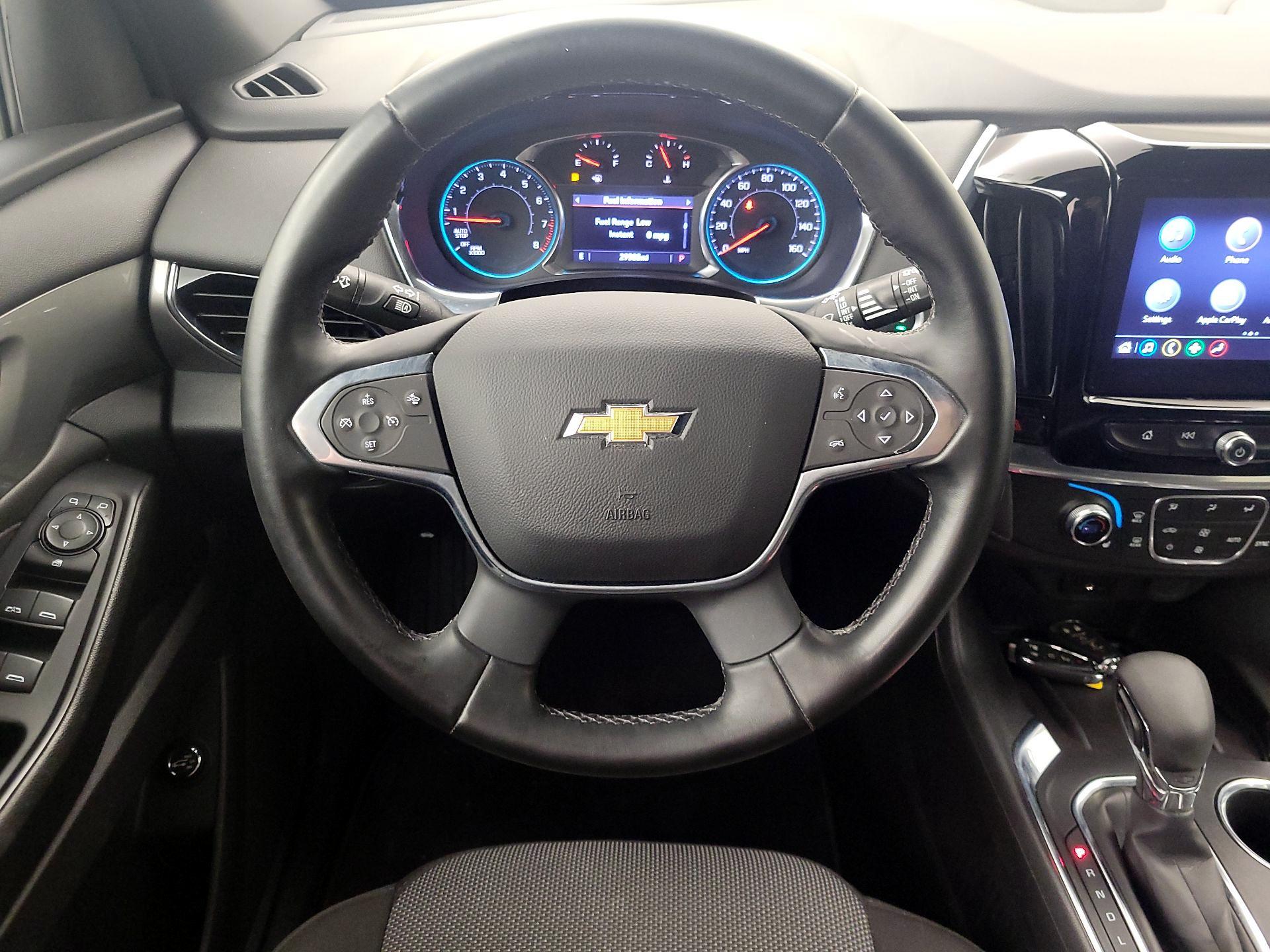 Thumbnail: 2023 Chevrolet Traverse - 10