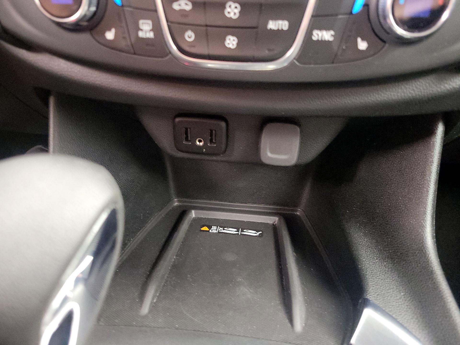 Thumbnail: 2023 Chevrolet Traverse - 18