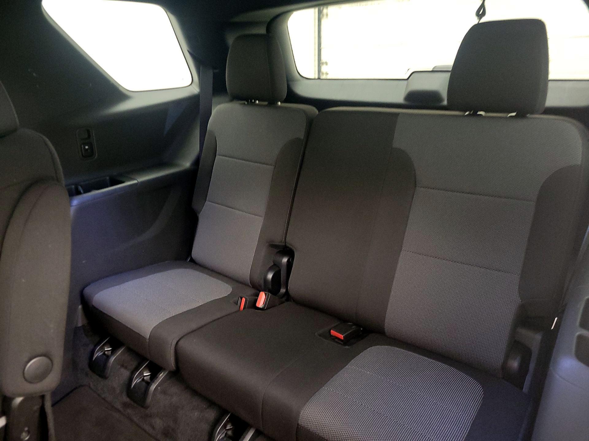 Thumbnail: 2023 Chevrolet Traverse - 20