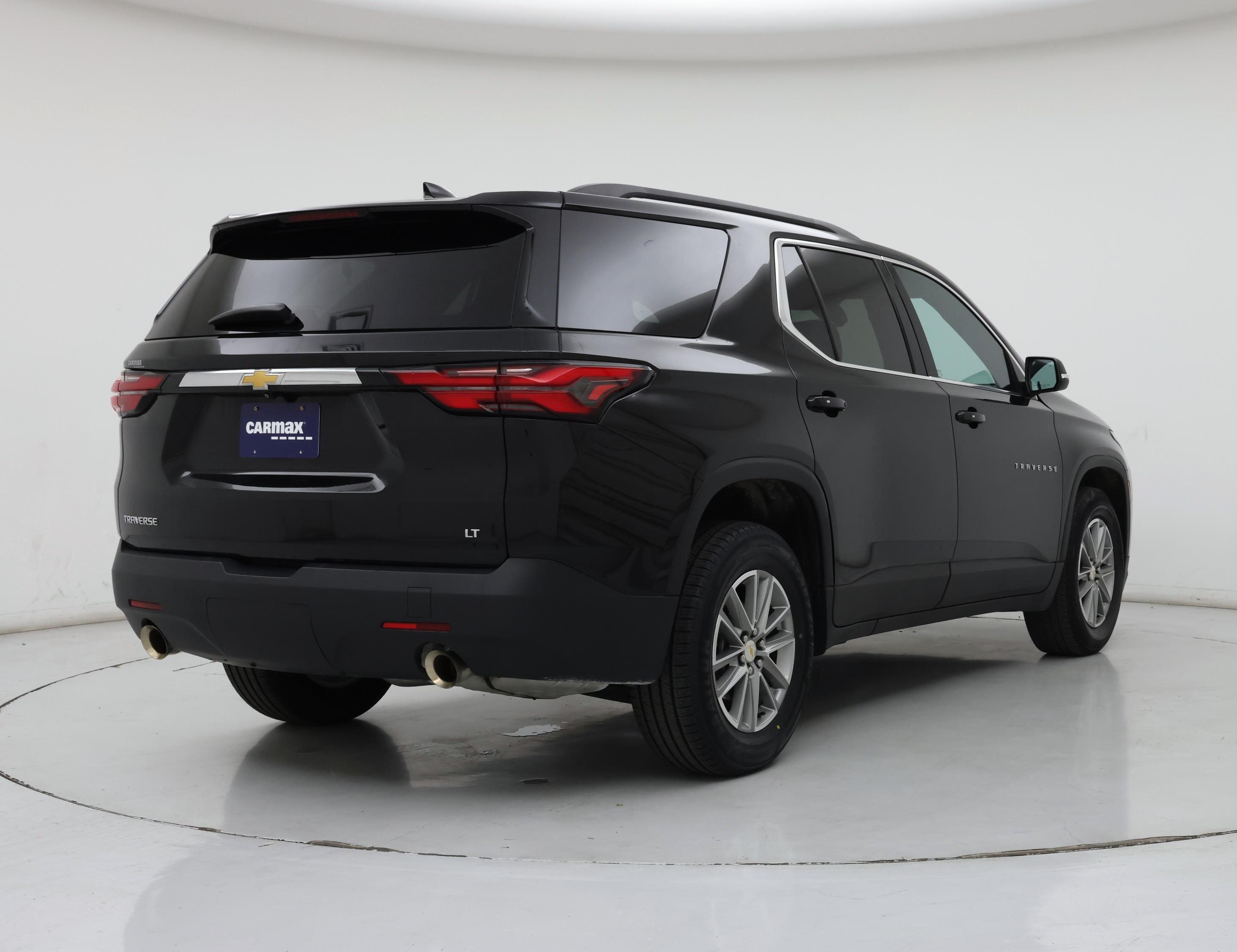 Thumbnail: 2023 Chevrolet Traverse - 8