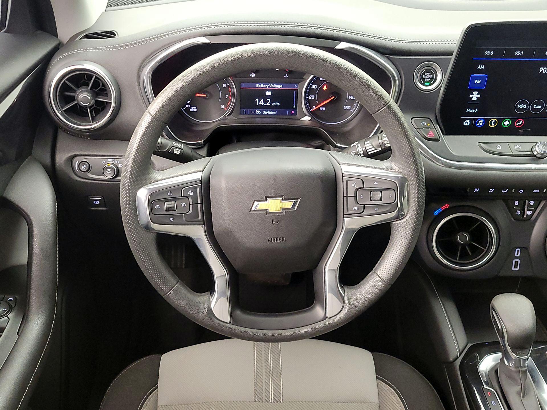 Thumbnail: 2023 Chevrolet Blazer - 10