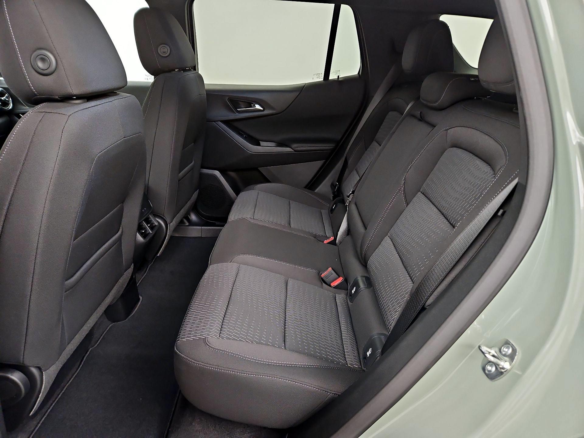 Thumbnail: 2025 Chevrolet Equinox - 19