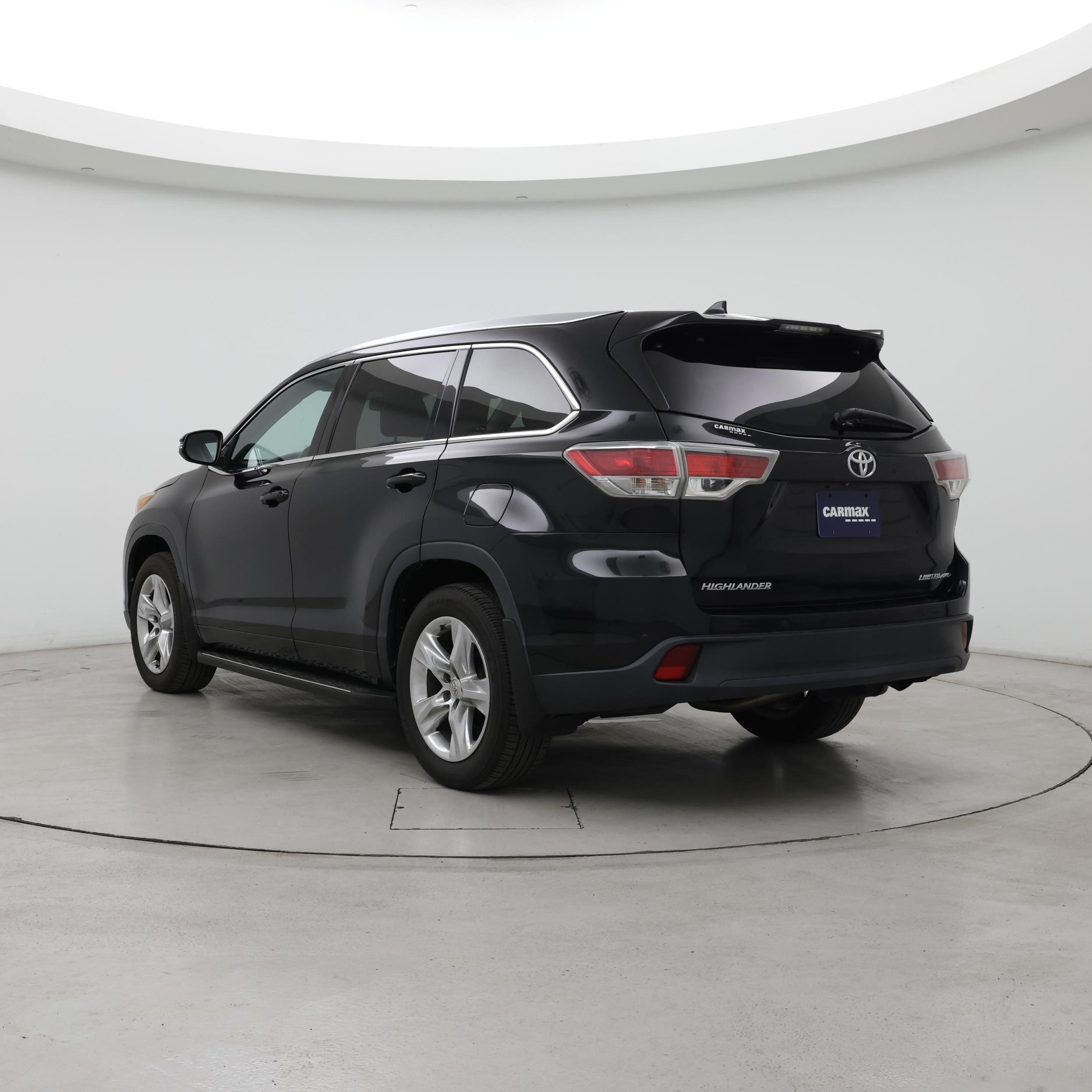 Thumbnail: 2014 Toyota Highlander - 2