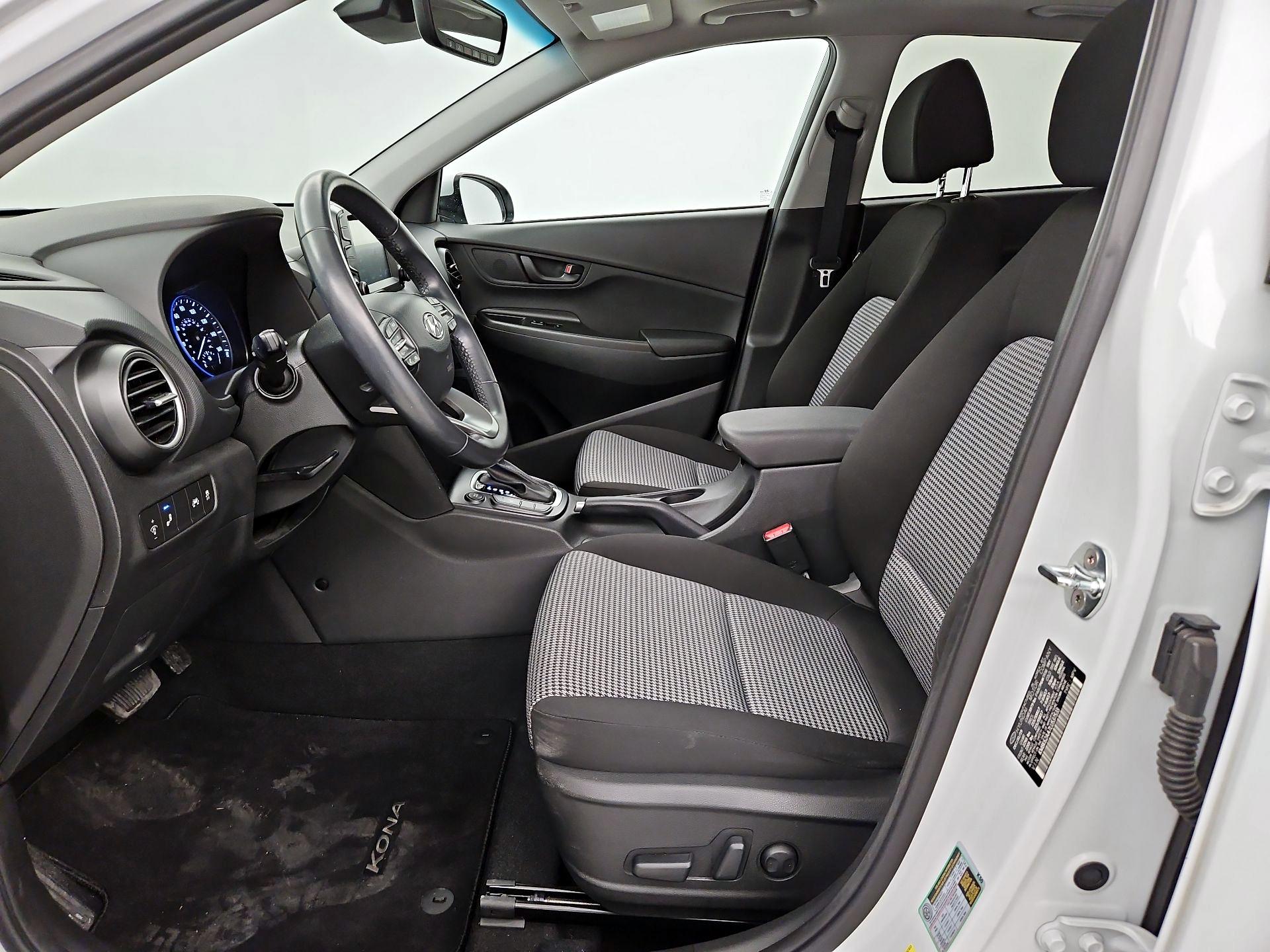 Thumbnail: 2020 Hyundai Kona - 11