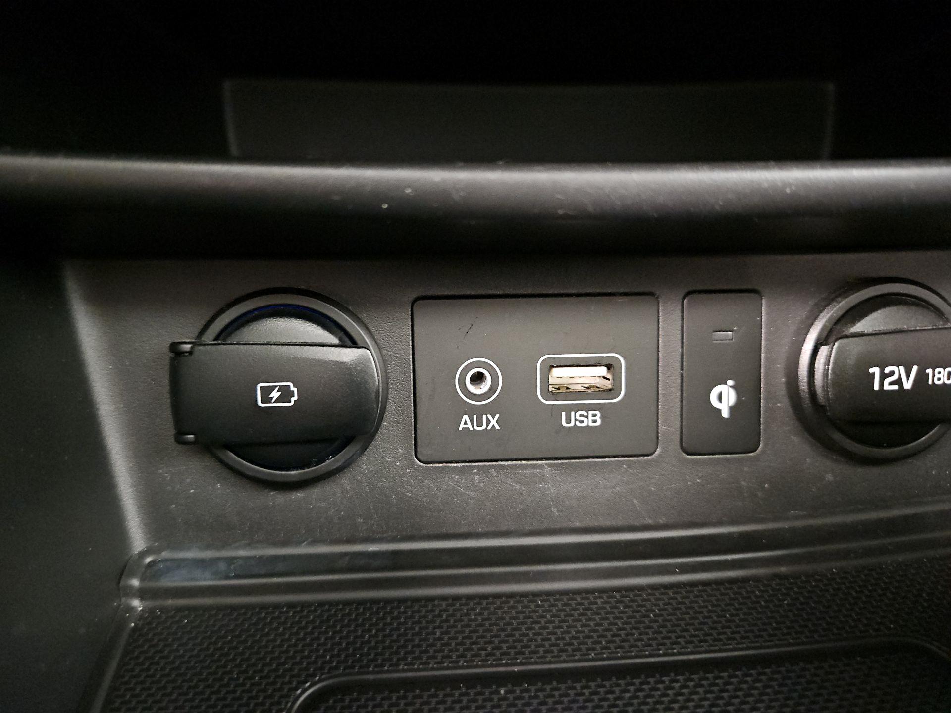 Thumbnail: 2020 Hyundai Kona - 18