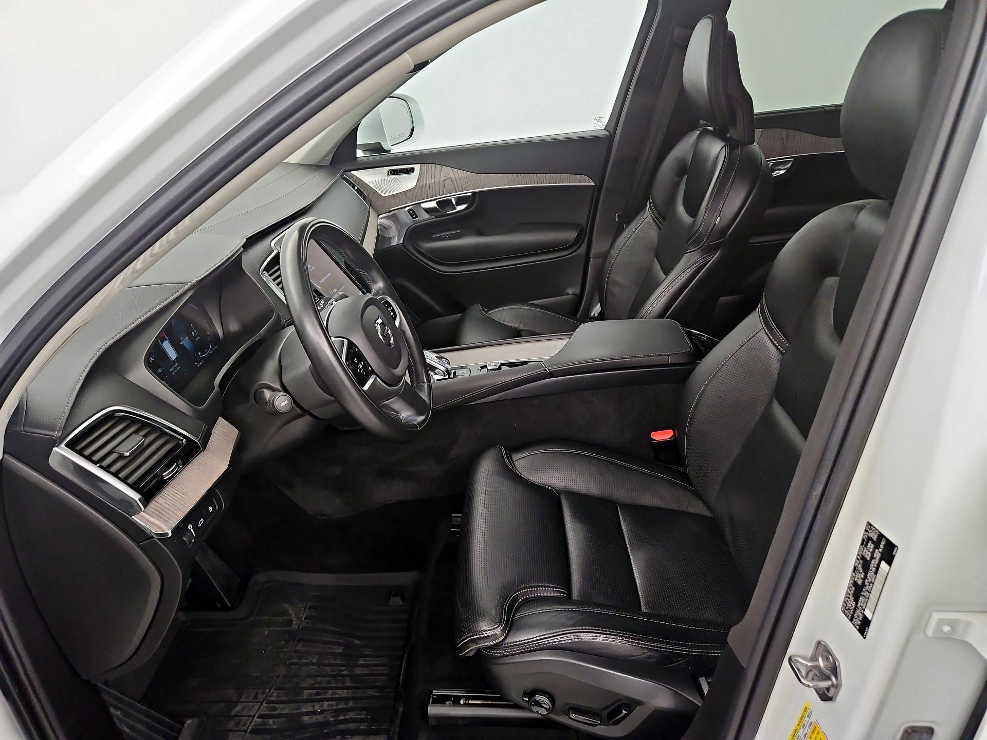 Thumbnail: 2022 Volvo XC90 - 11
