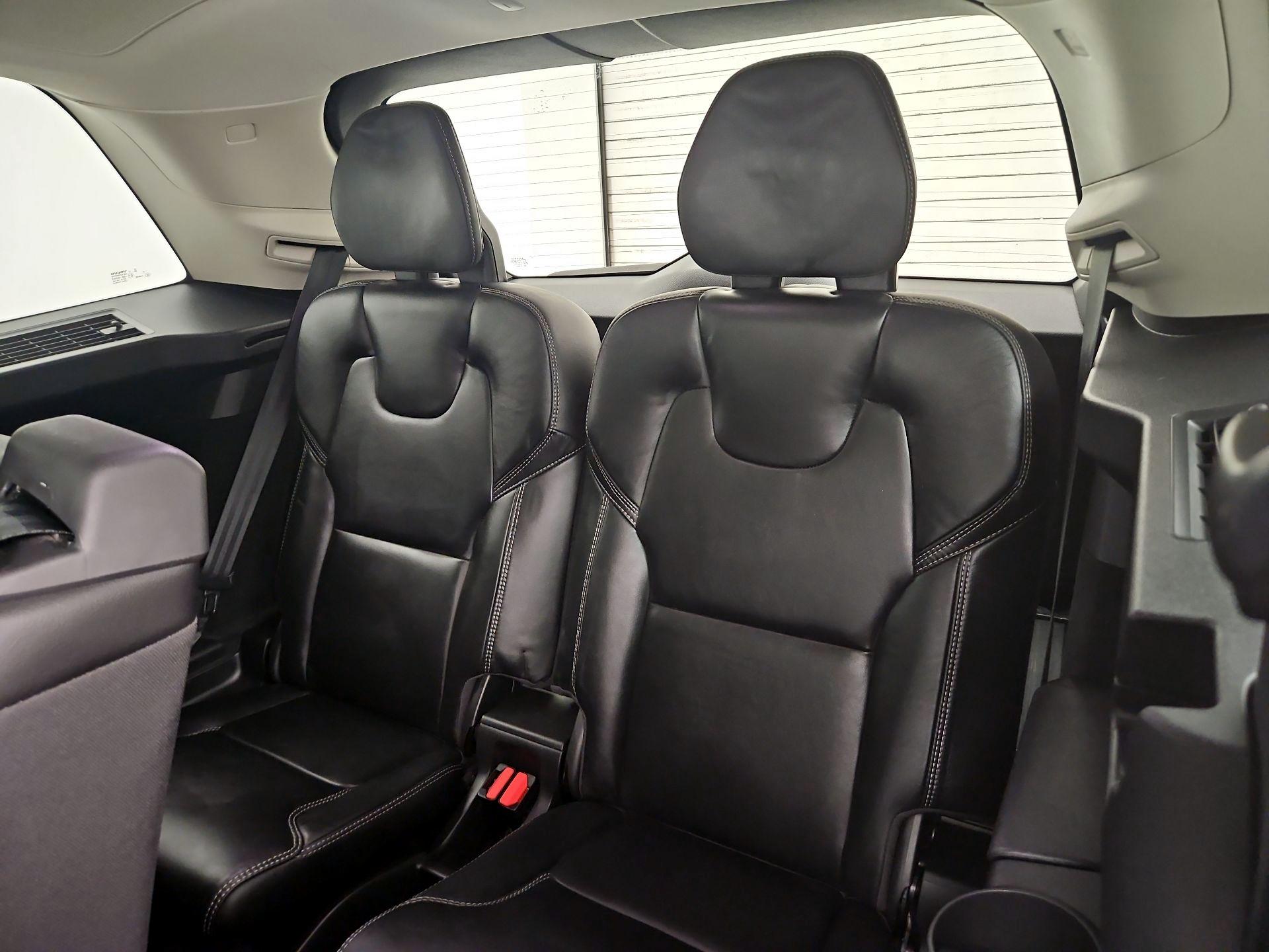 Thumbnail: 2022 Volvo XC90 - 20