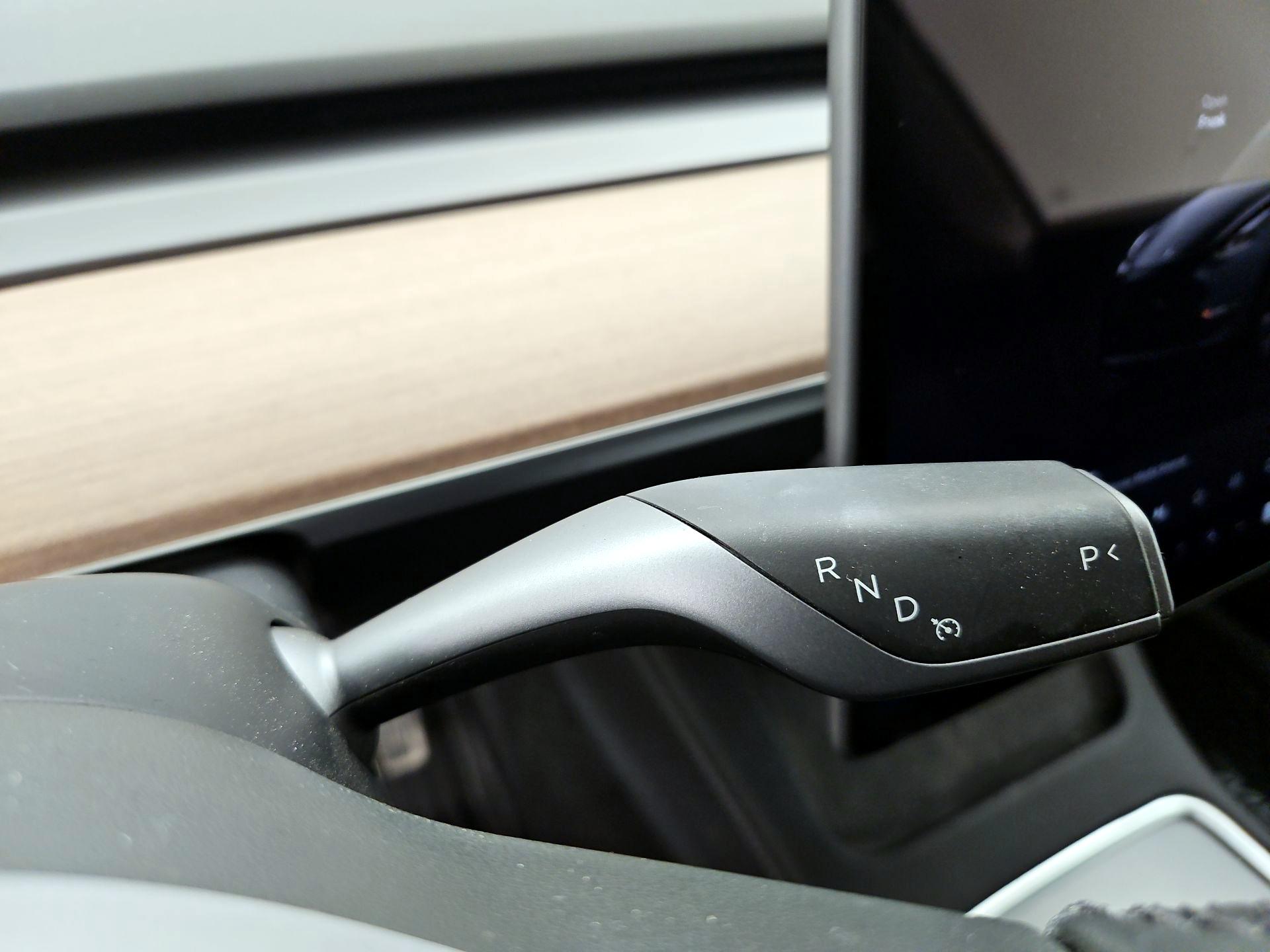 Thumbnail: 2025 Tesla Model Y - 16