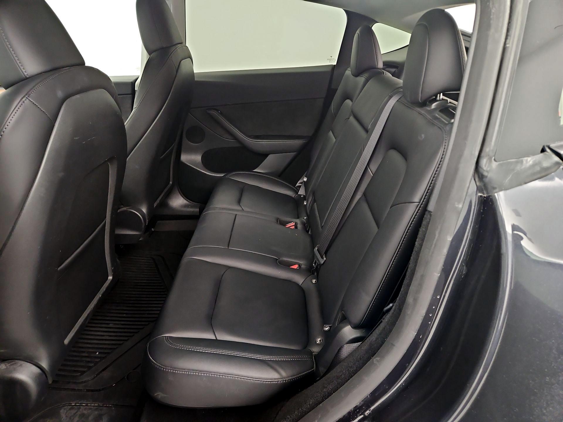 Thumbnail: 2025 Tesla Model Y - 18