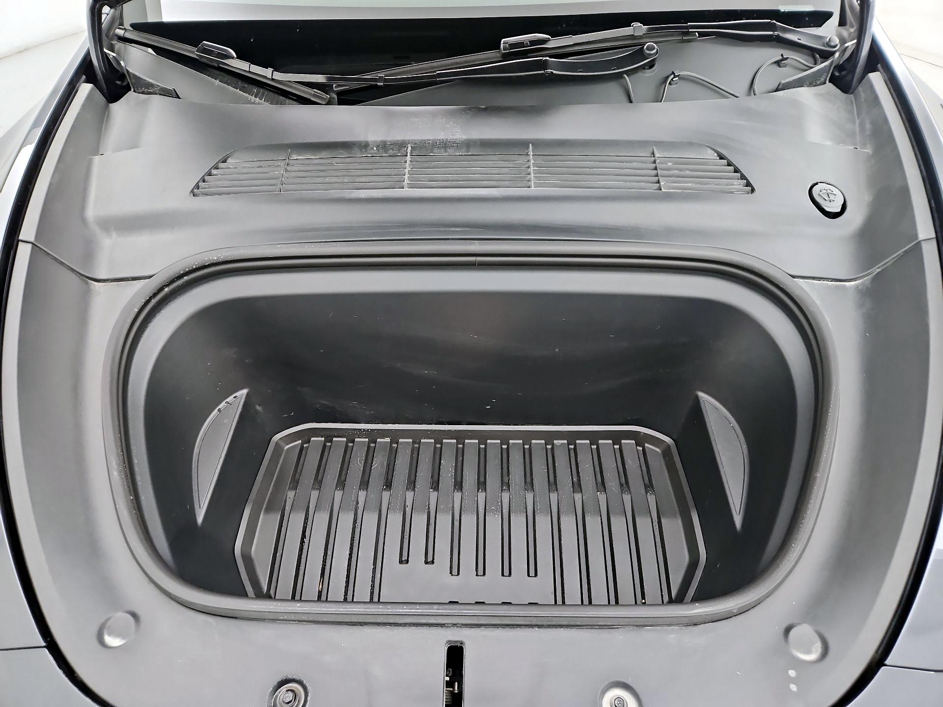 Thumbnail: 2025 Tesla Model Y - 20