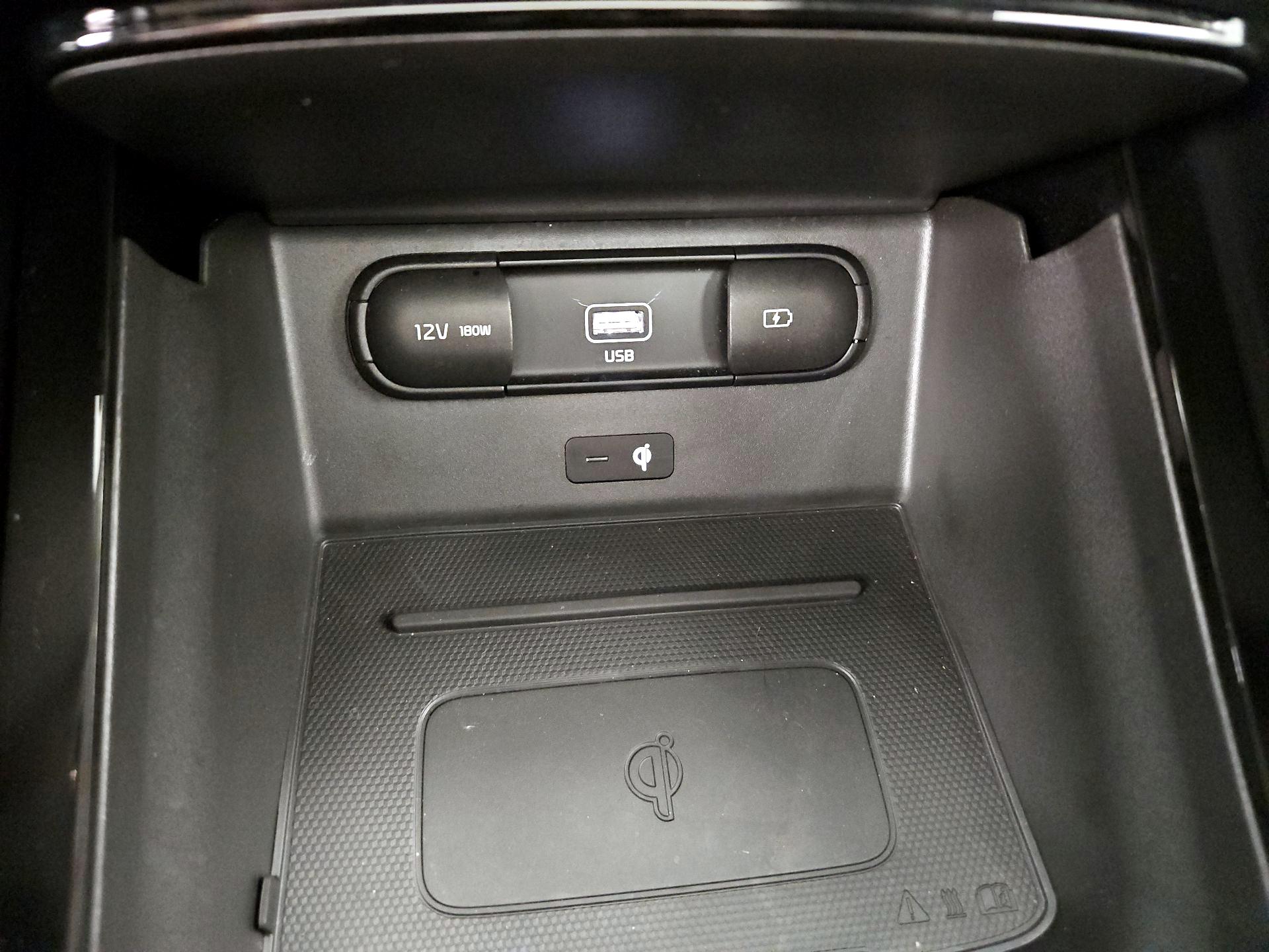 Thumbnail: 2021 Kia Telluride - 19