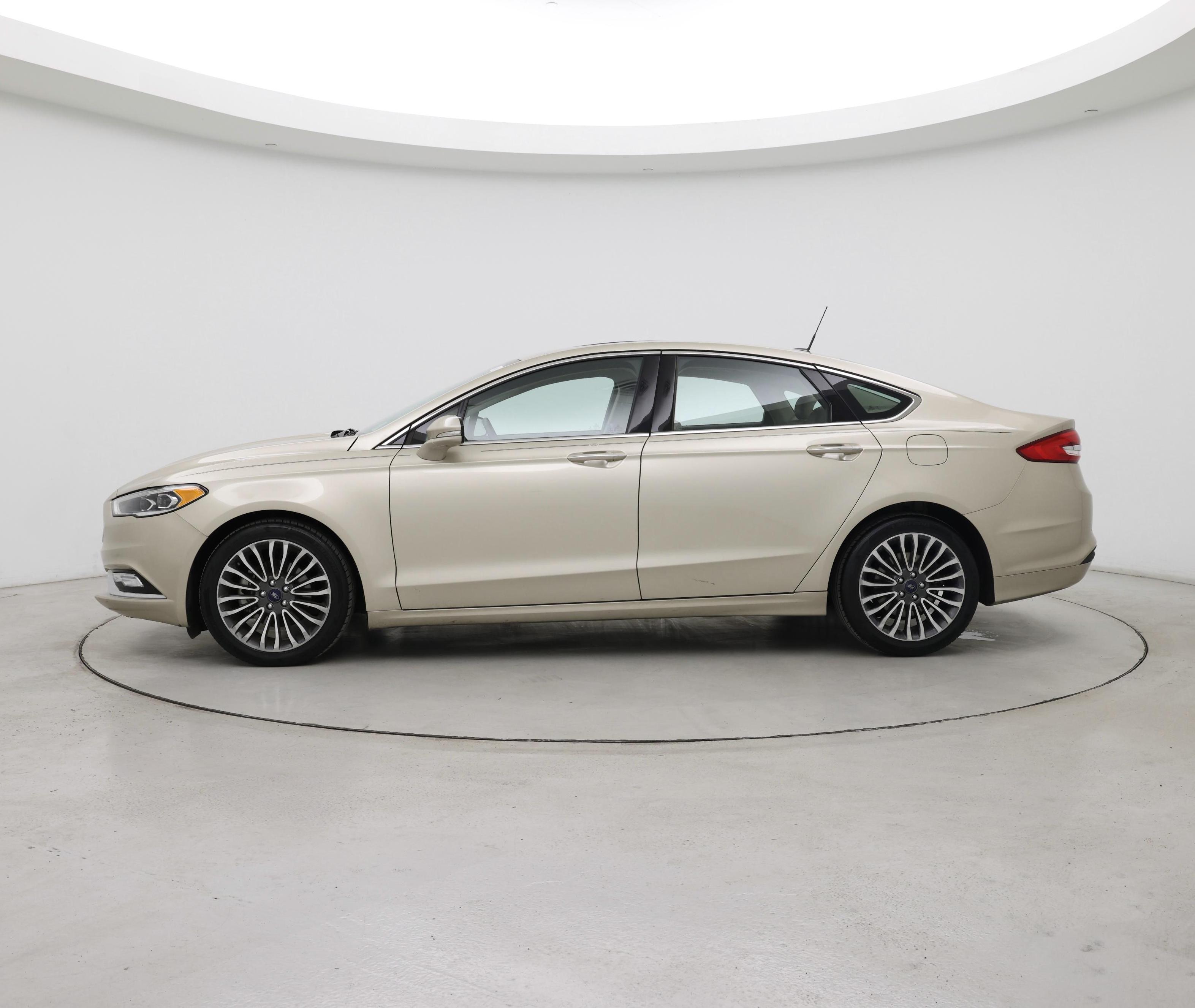 Thumbnail: 2017 Ford Fusion - 3