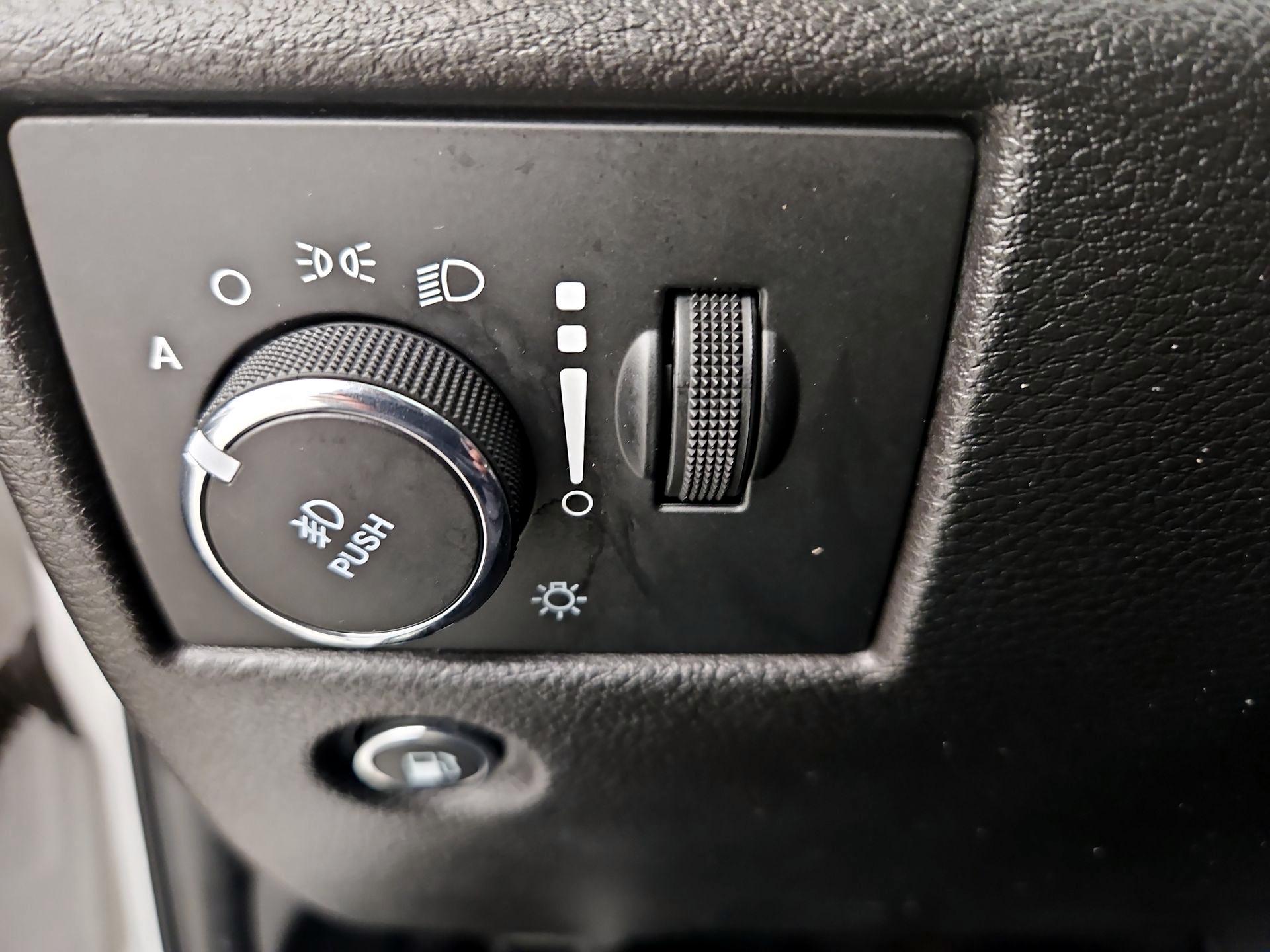 Thumbnail: 2021 Jeep Grand Cherokee - 13