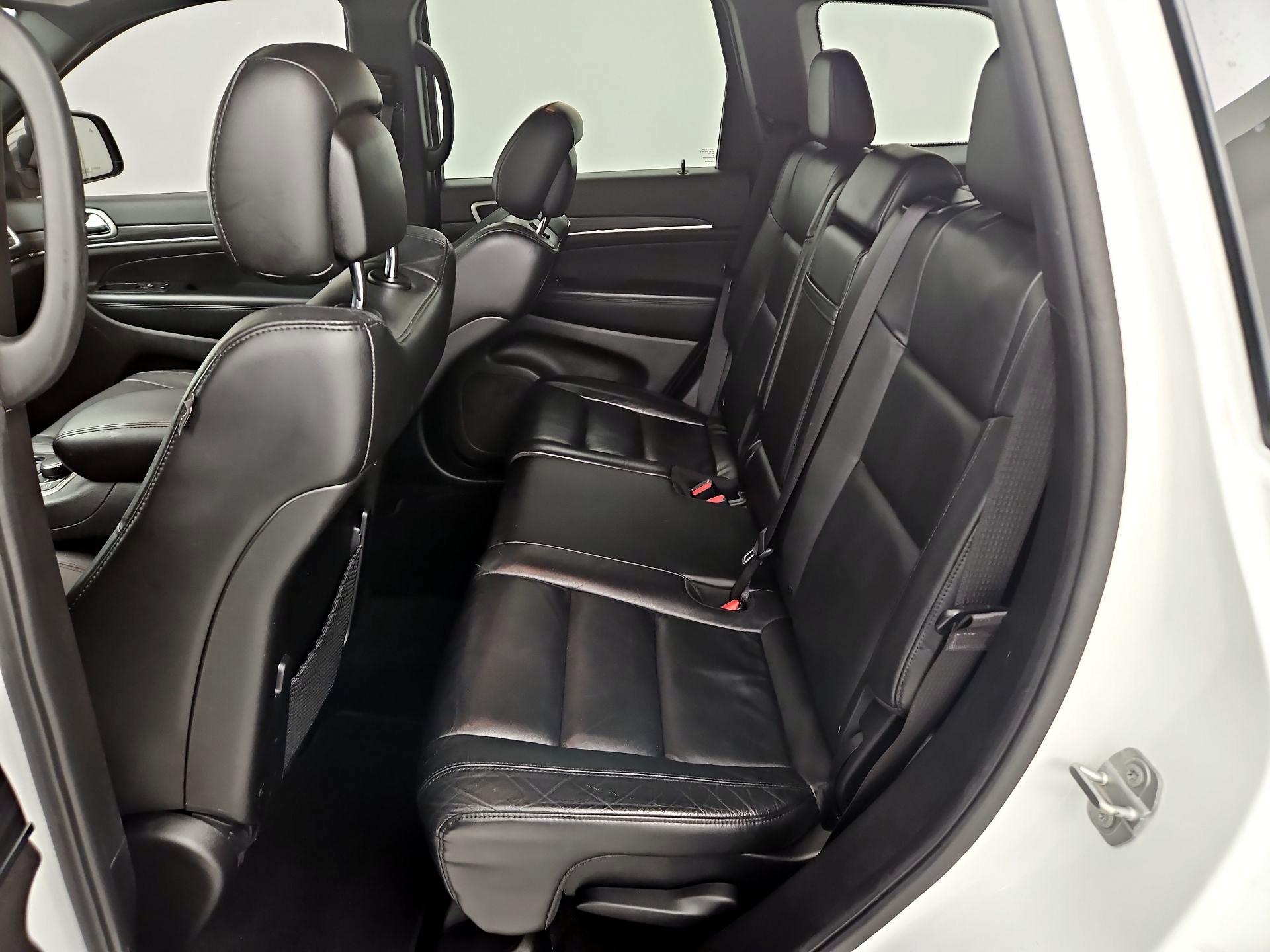 Thumbnail: 2021 Jeep Grand Cherokee - 20