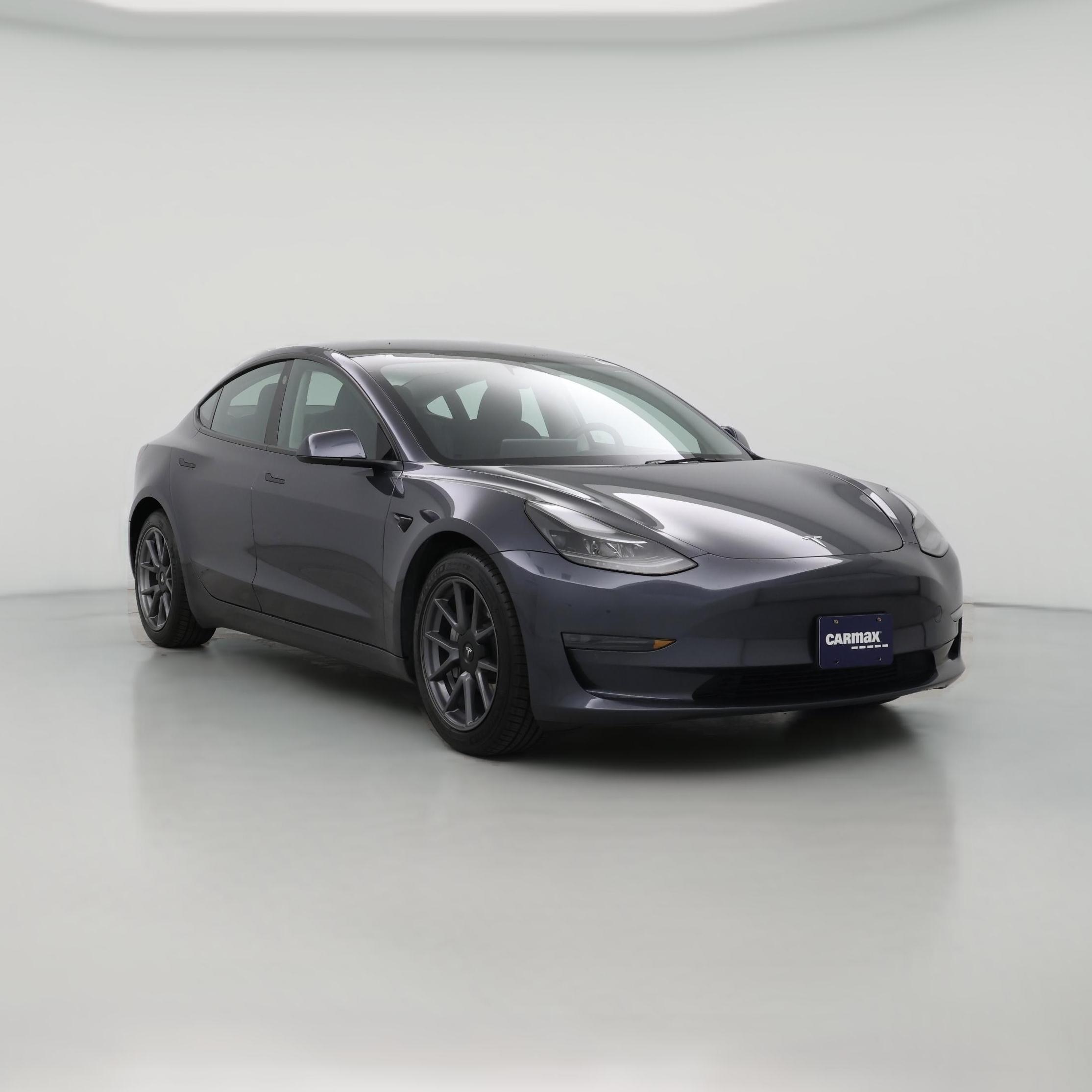Thumbnail: 2023 Tesla Model 3 - 1