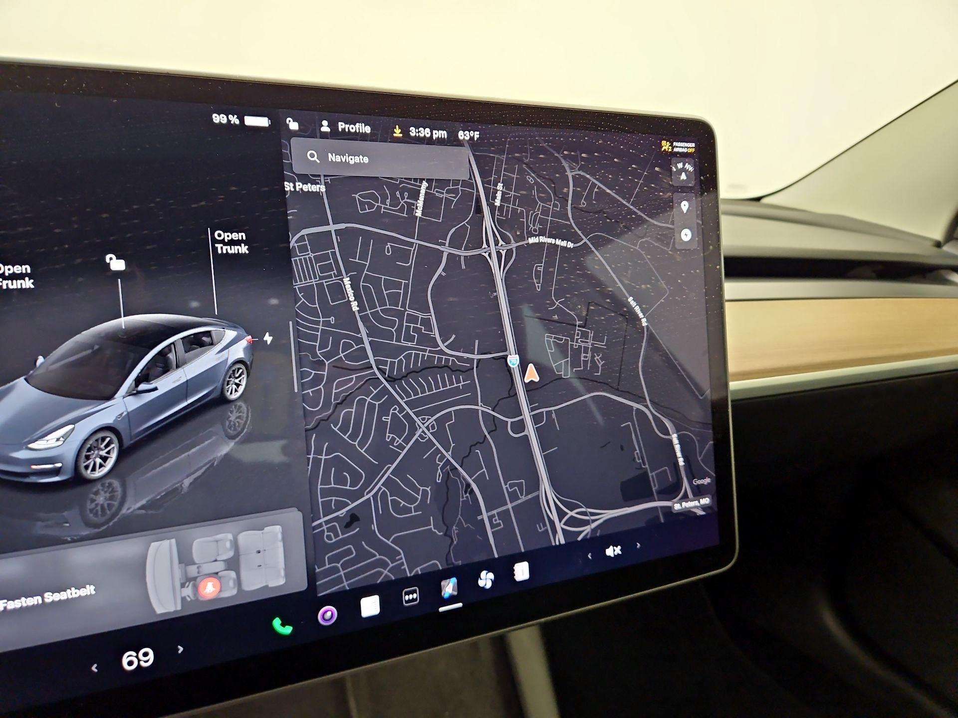 Thumbnail: 2023 Tesla Model 3 - 13