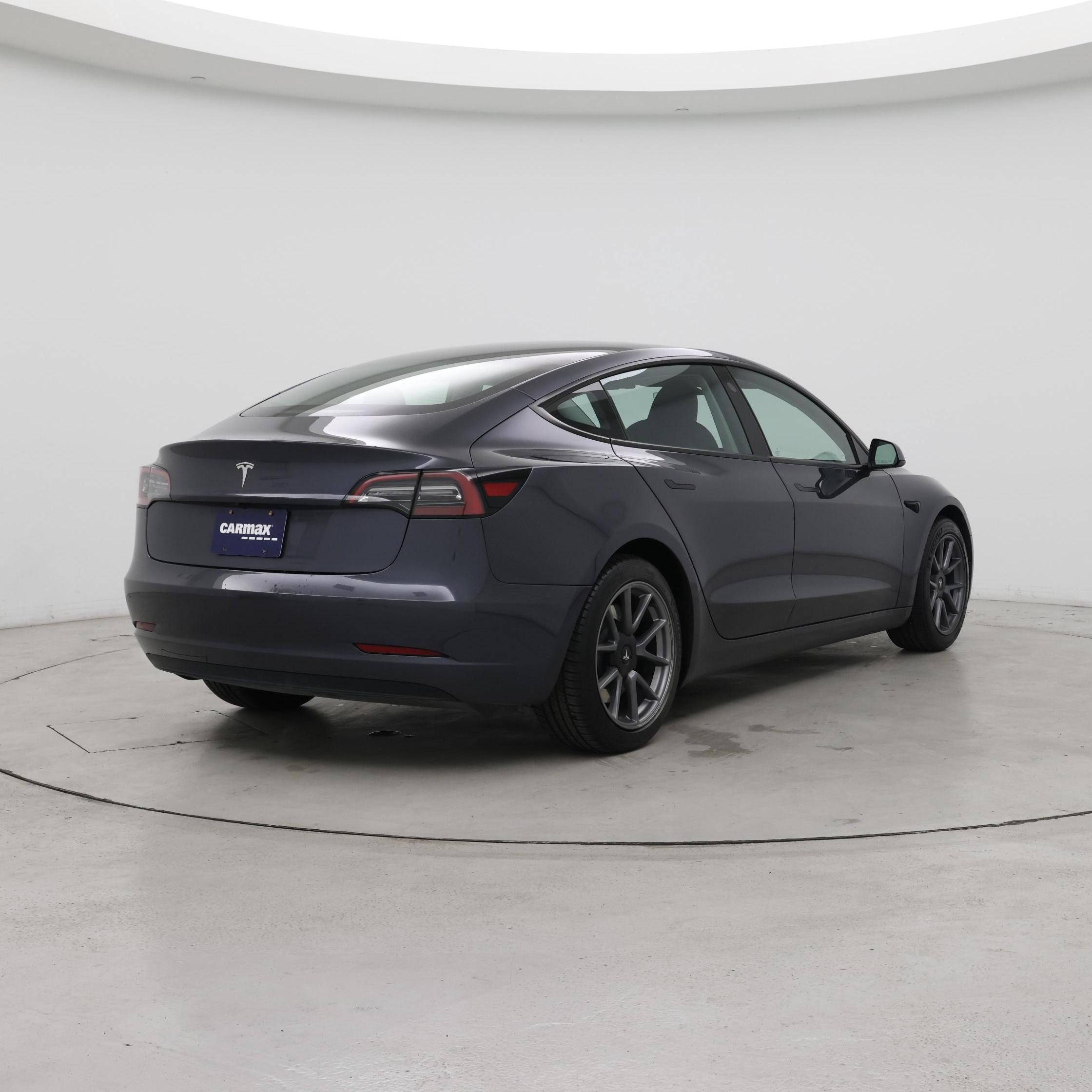 Thumbnail: 2023 Tesla Model 3 - 8
