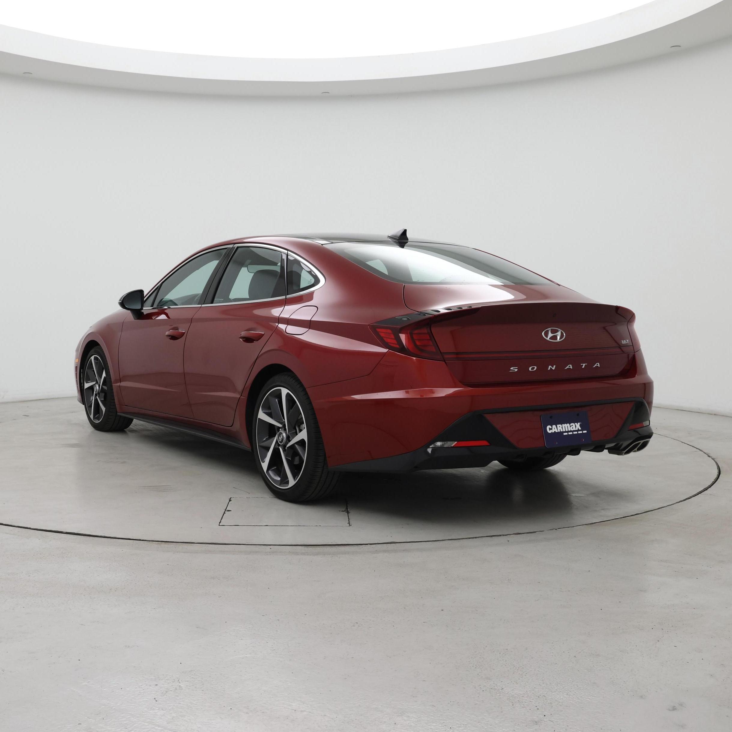 Thumbnail: 2023 Hyundai Sonata - 2