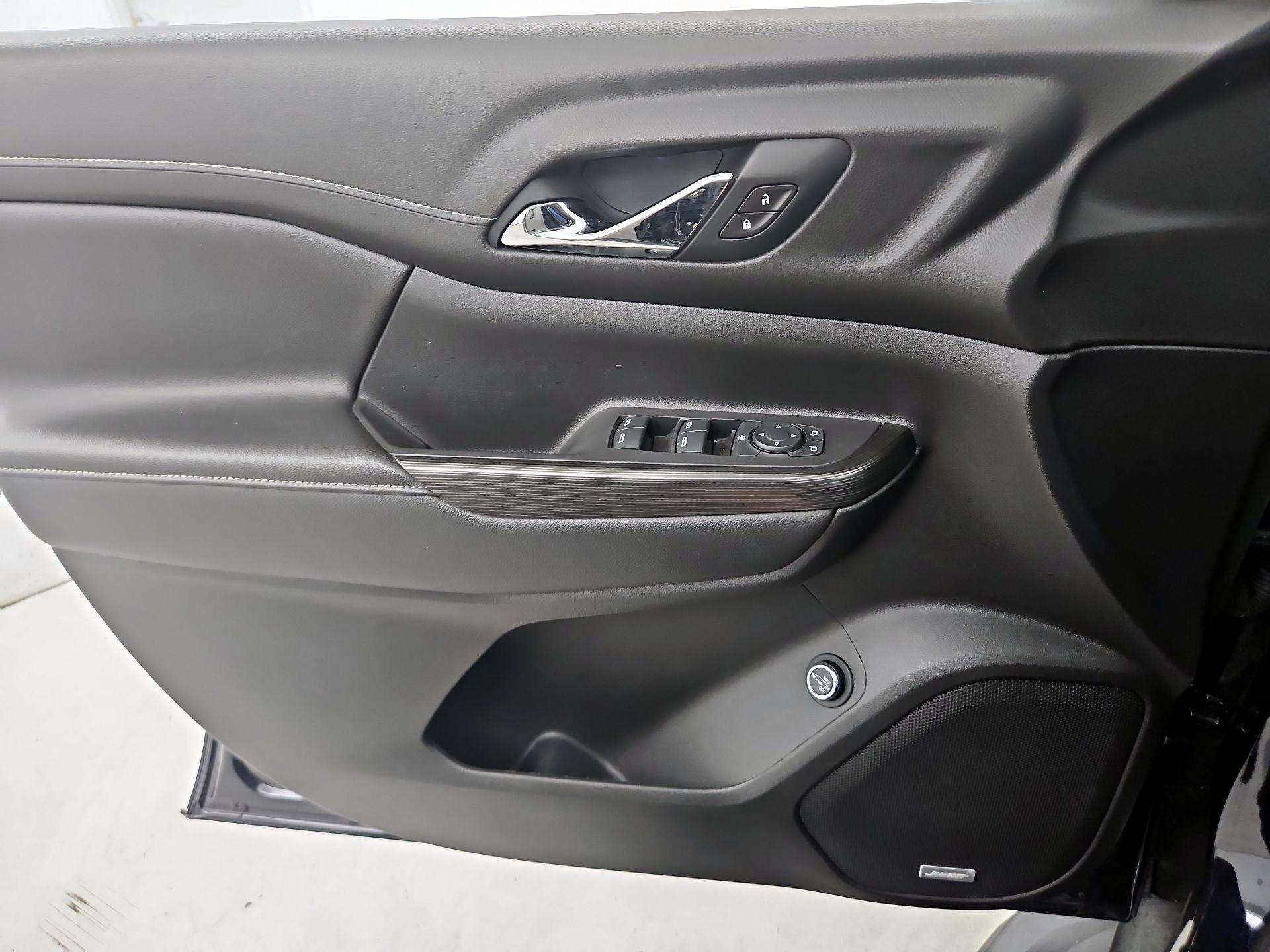 Thumbnail: 2021 GMC Acadia - 12