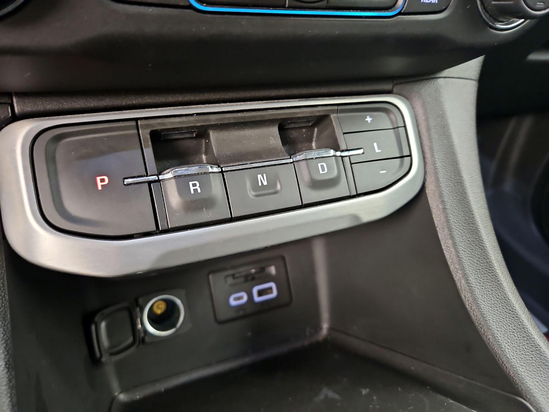 Thumbnail: 2021 GMC Acadia - 17