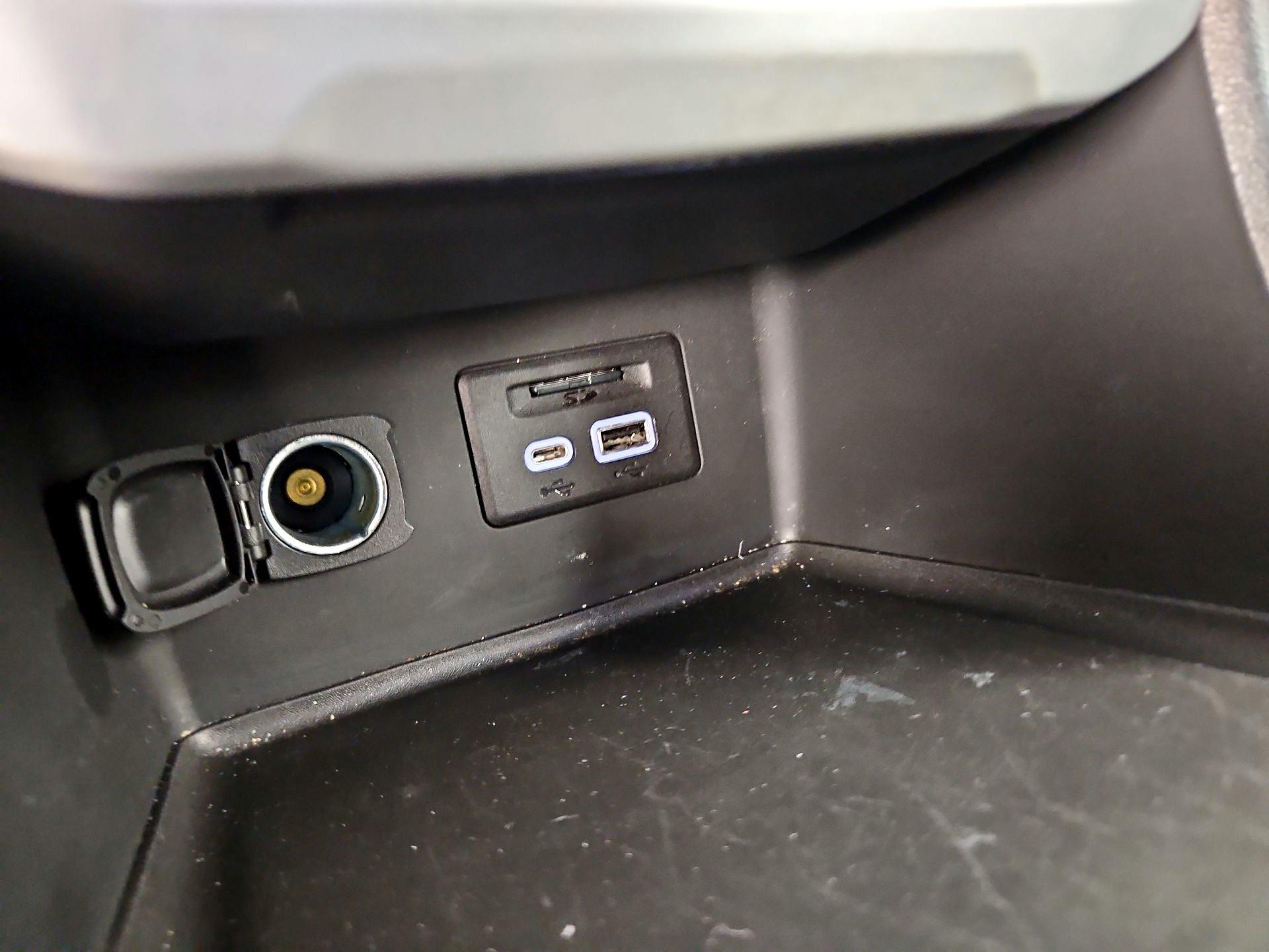 Thumbnail: 2021 GMC Acadia - 18