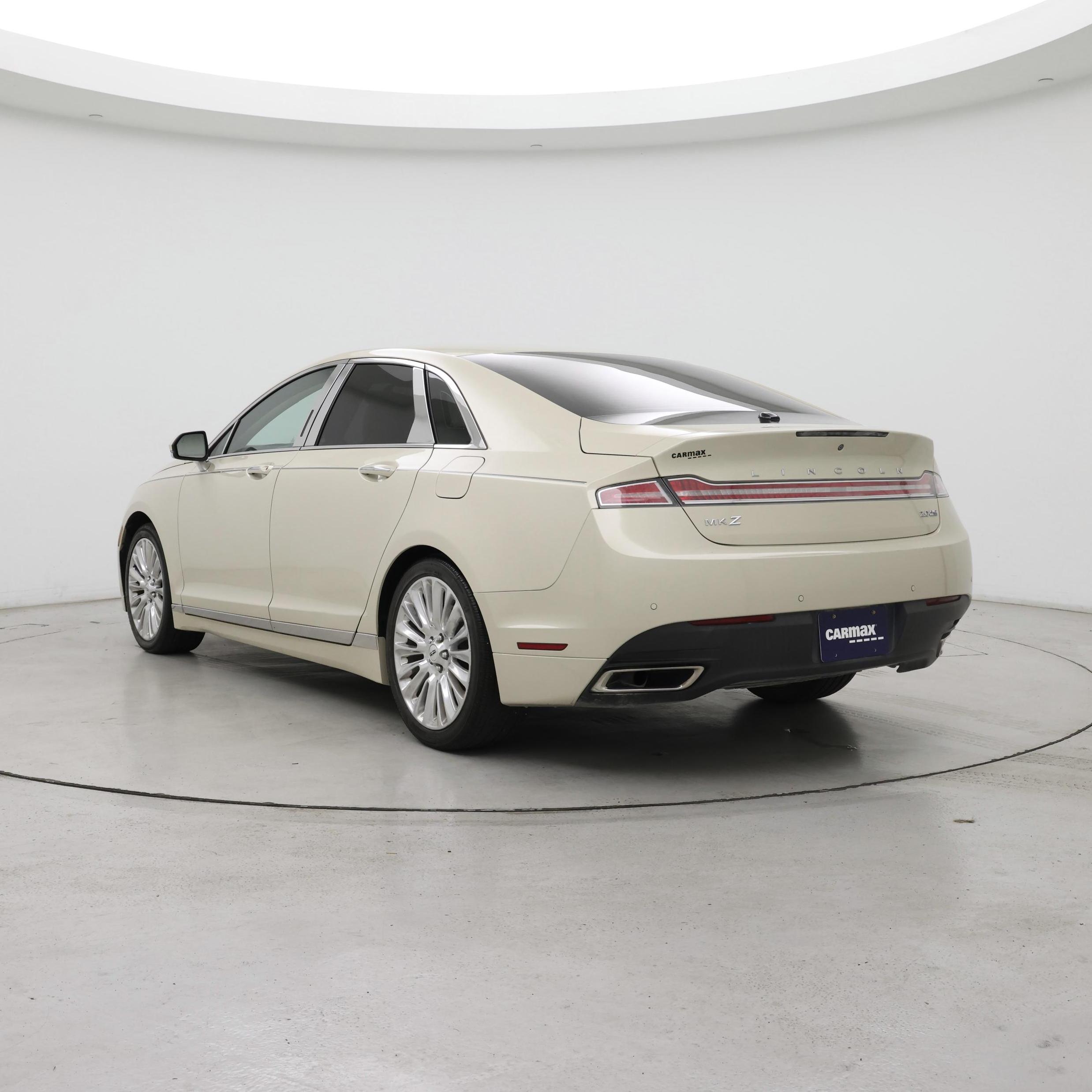 Thumbnail: 2015 Lincoln MKZ - 2