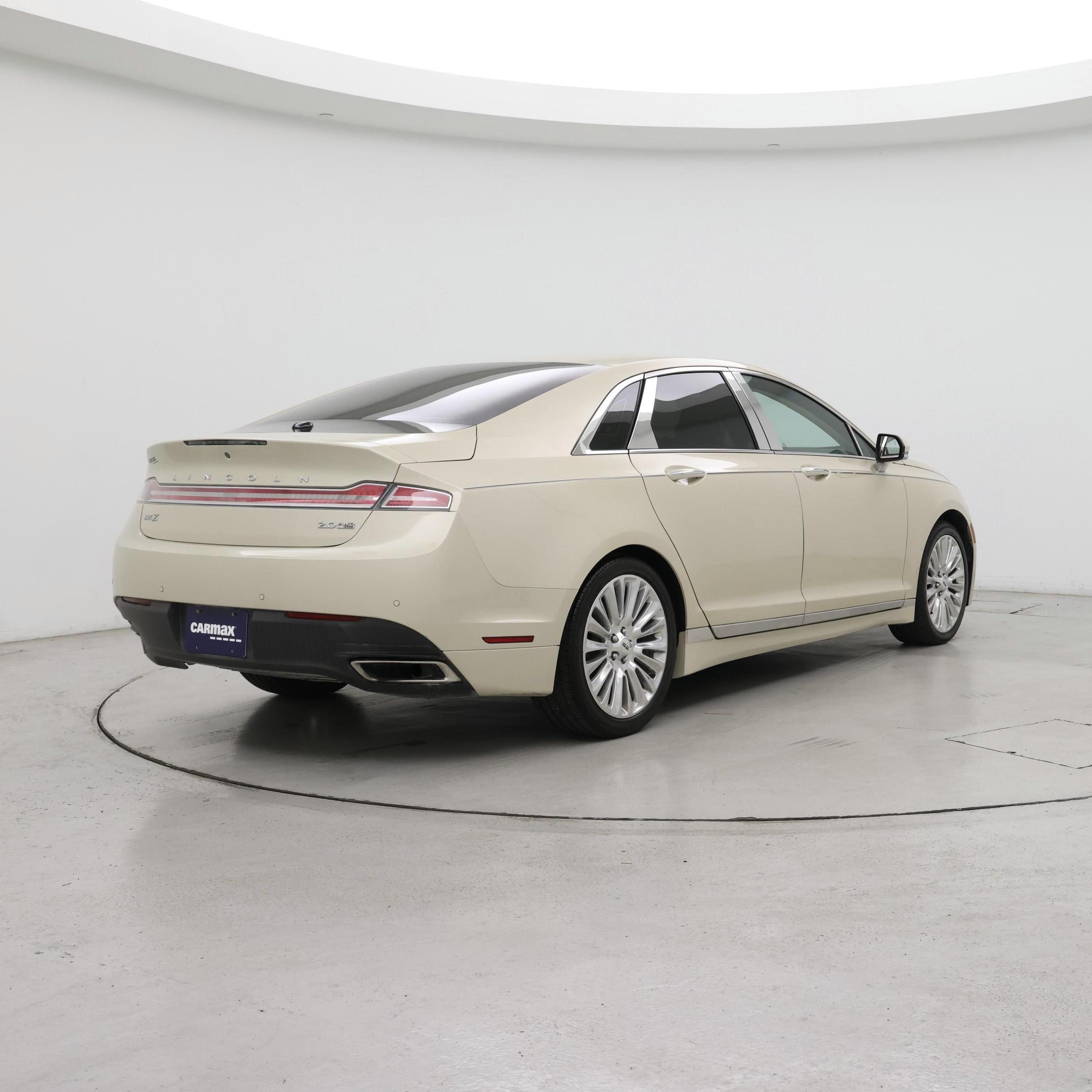 Thumbnail: 2015 Lincoln MKZ - 8