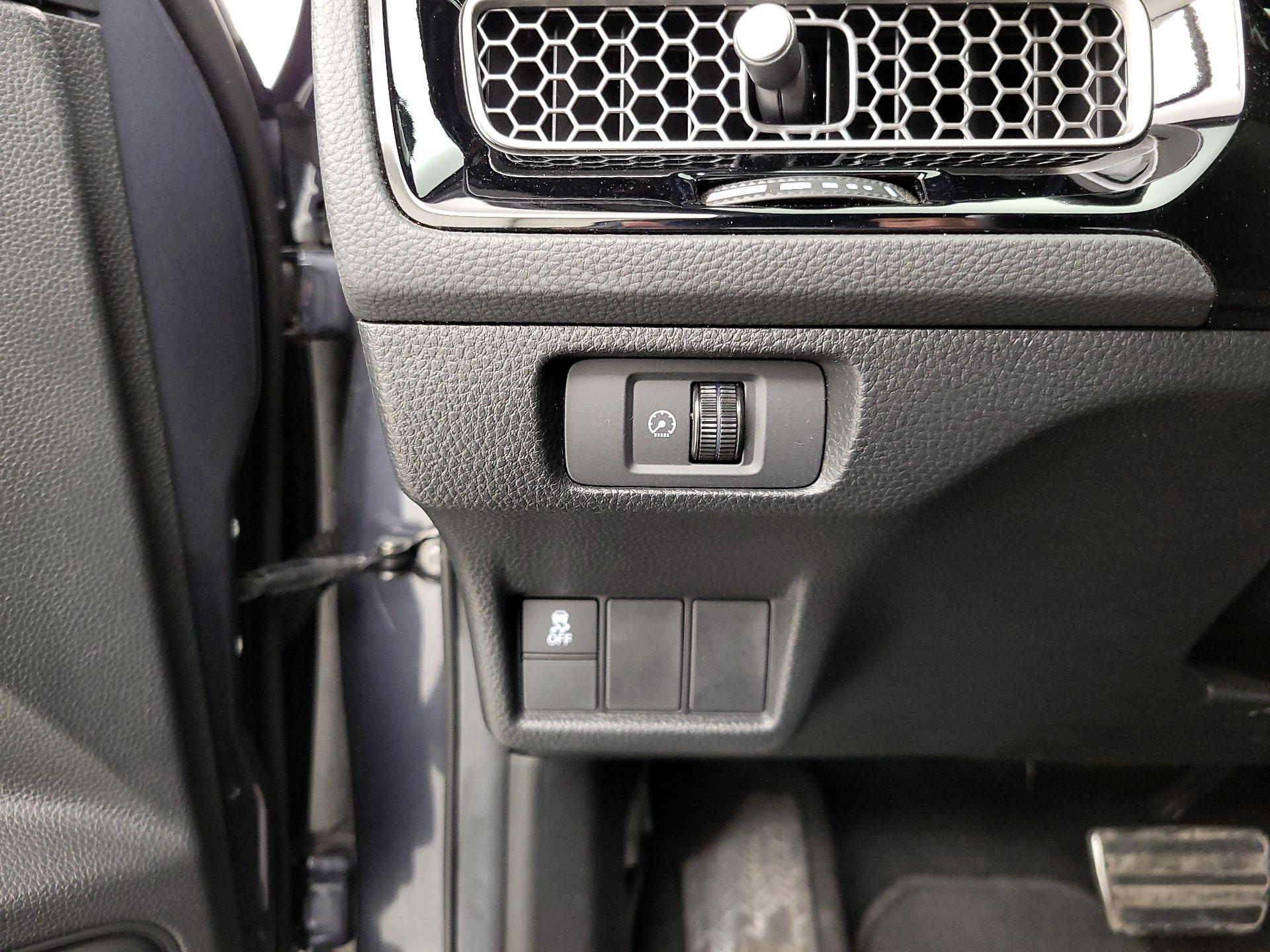 Thumbnail: 2025 Honda Civic - 13