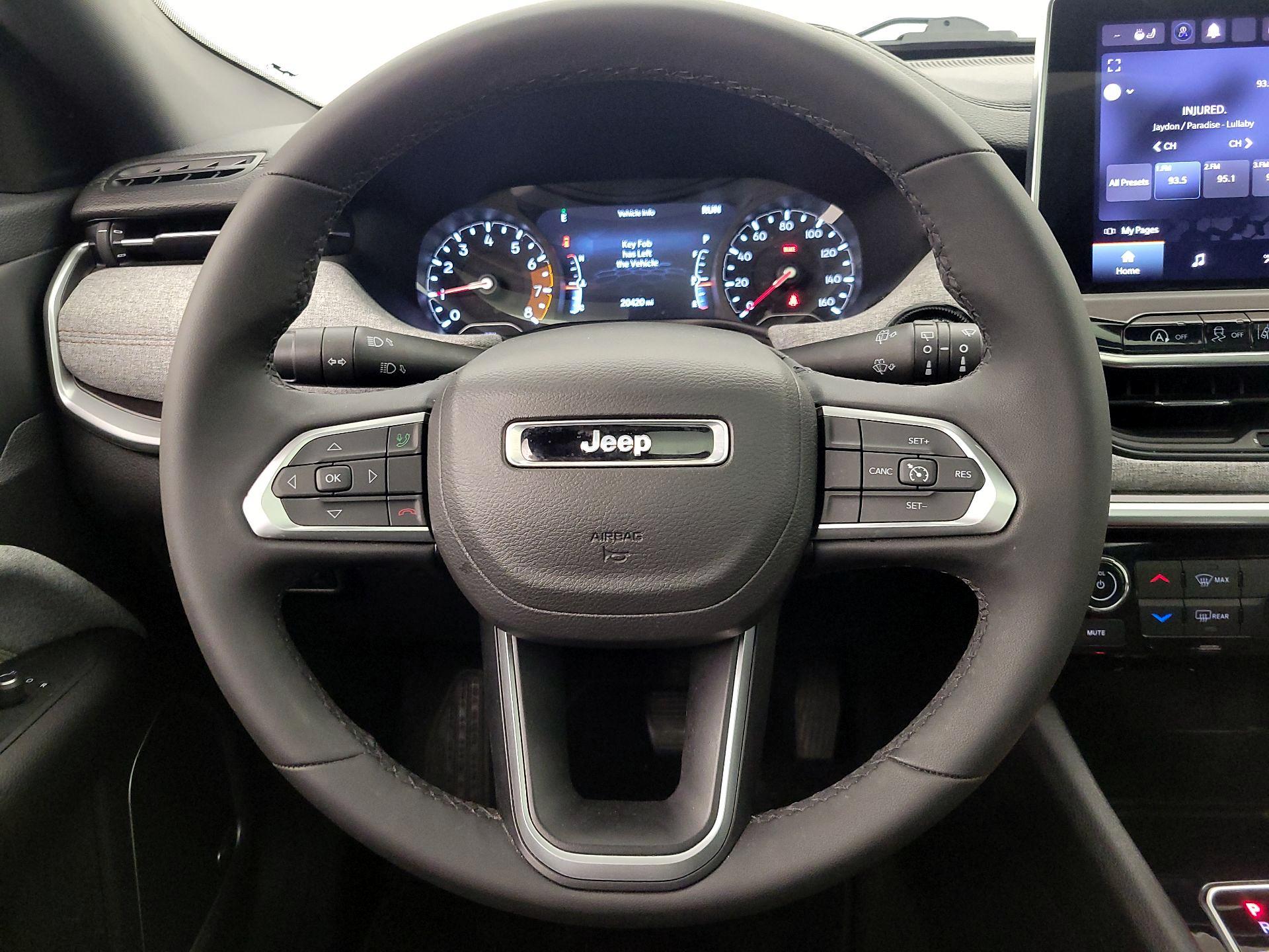 Thumbnail: 2023 Jeep Compass - 10