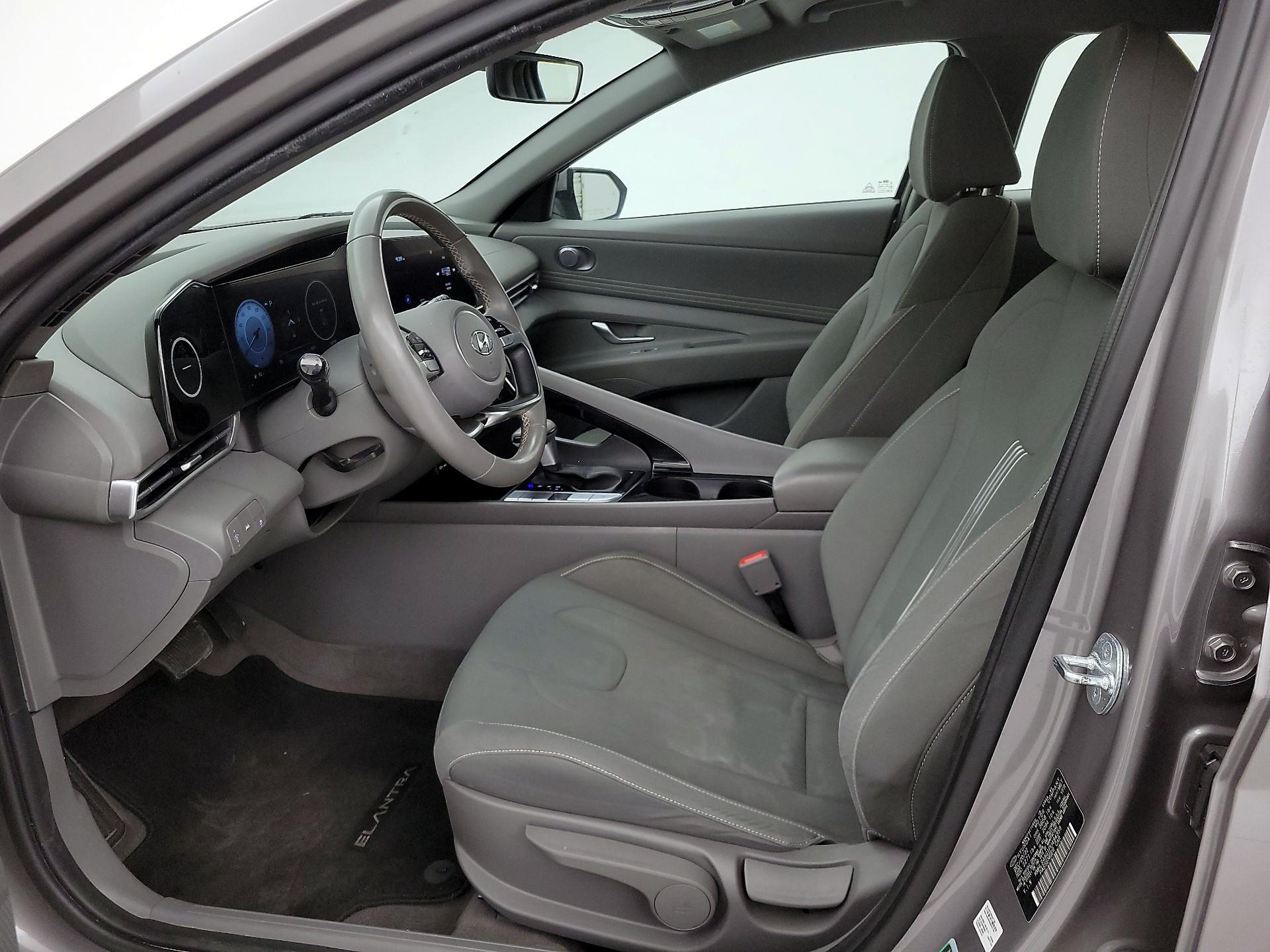 Thumbnail: 2023 Hyundai Elantra - 11