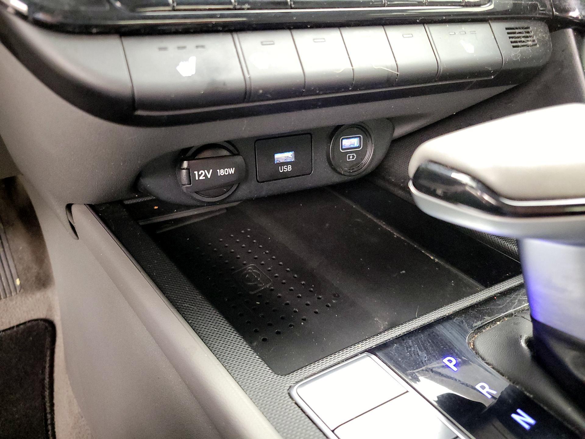 Thumbnail: 2023 Hyundai Elantra - 19