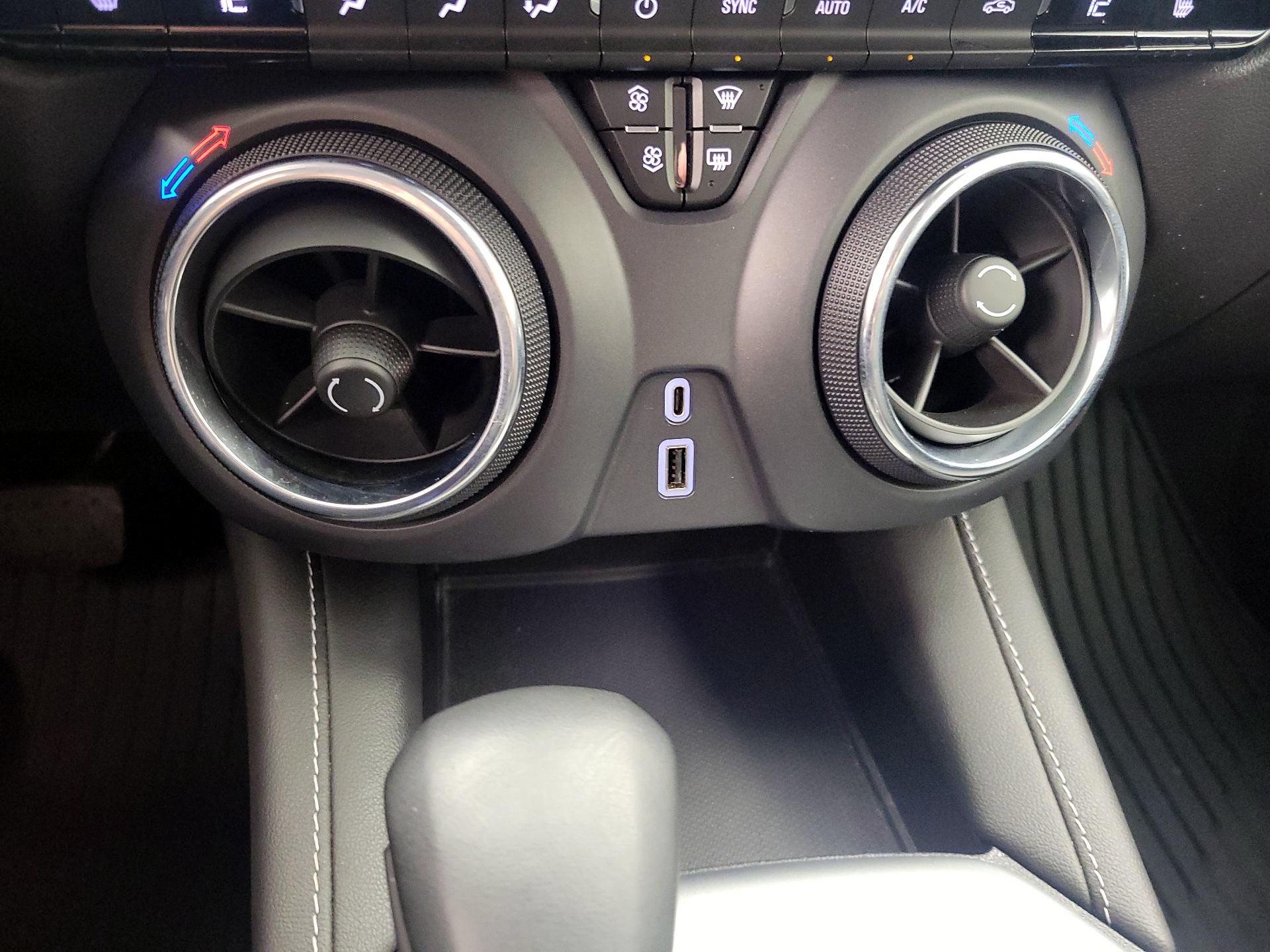 Thumbnail: 2023 Chevrolet Blazer - 18