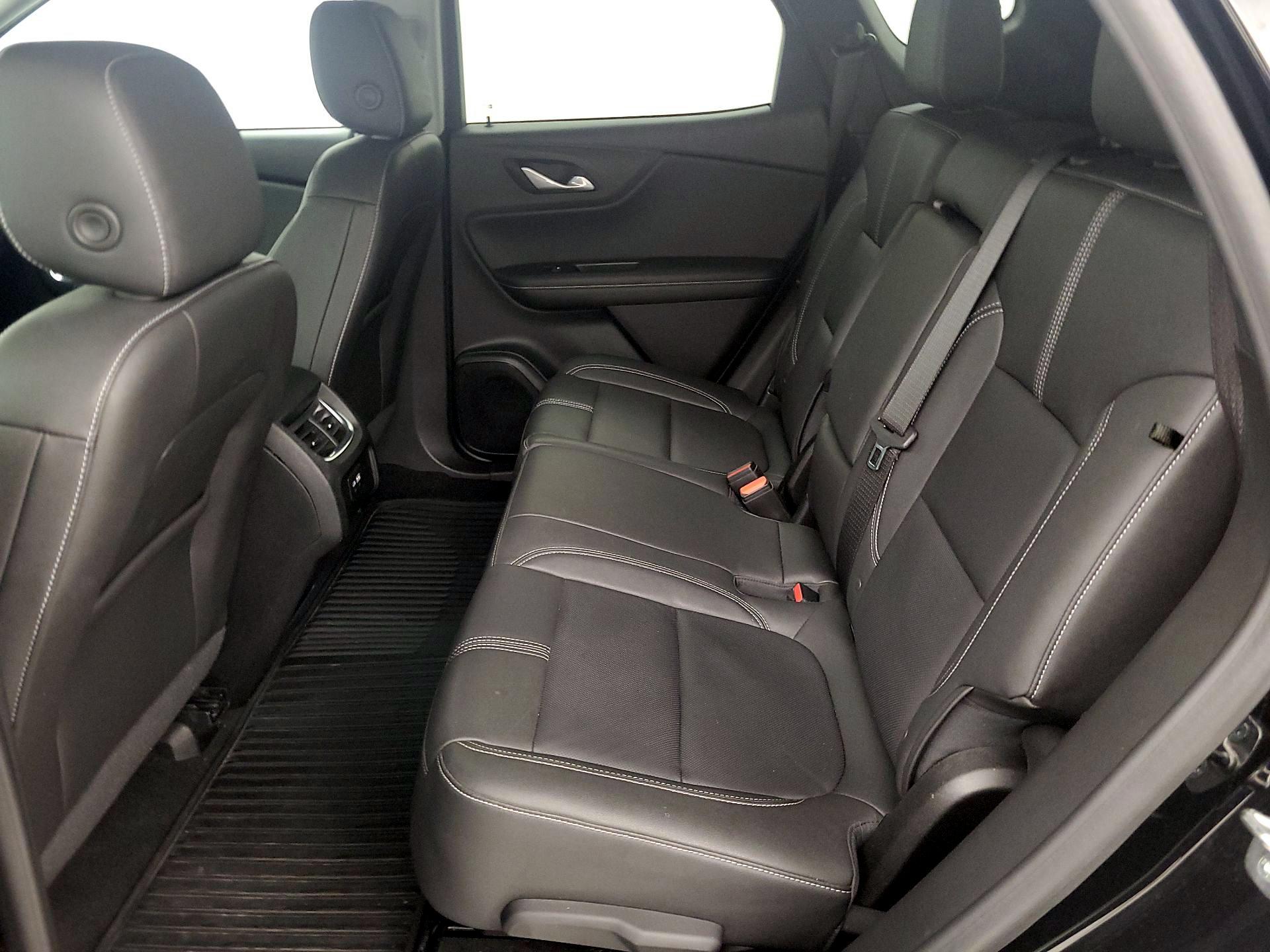 Thumbnail: 2023 Chevrolet Blazer - 19