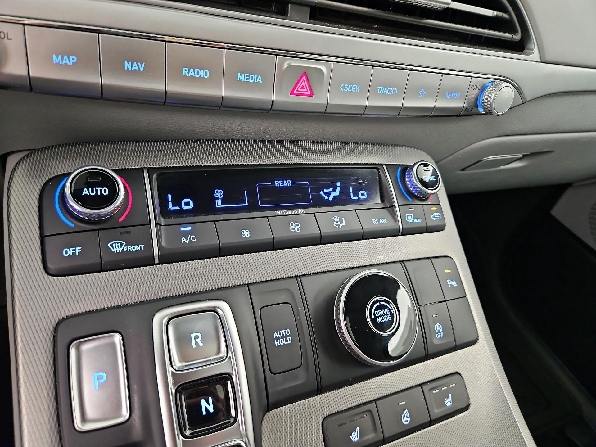 Thumbnail: 2022 Hyundai Palisade - 17