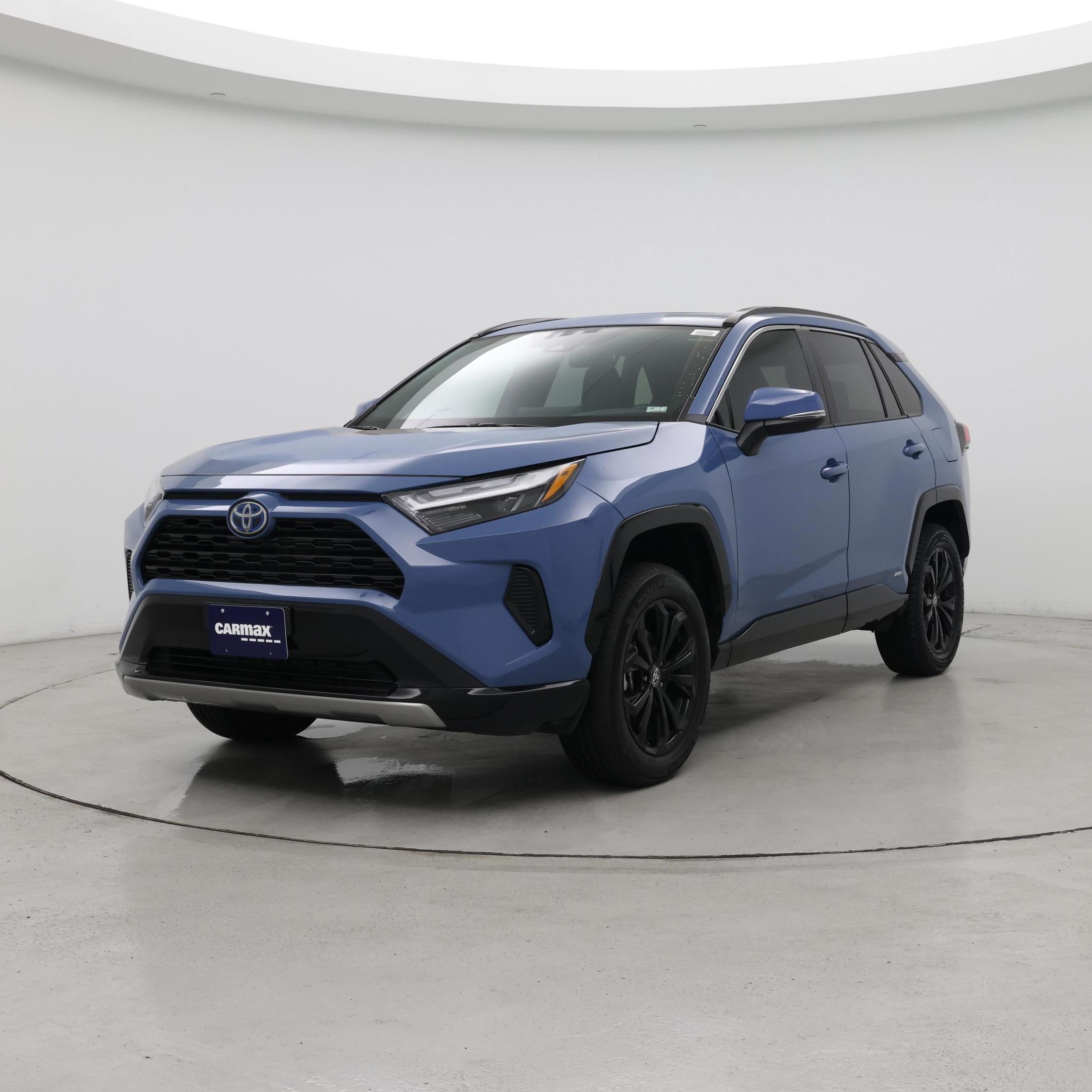 Thumbnail: 2024 Toyota RAV4 - 4
